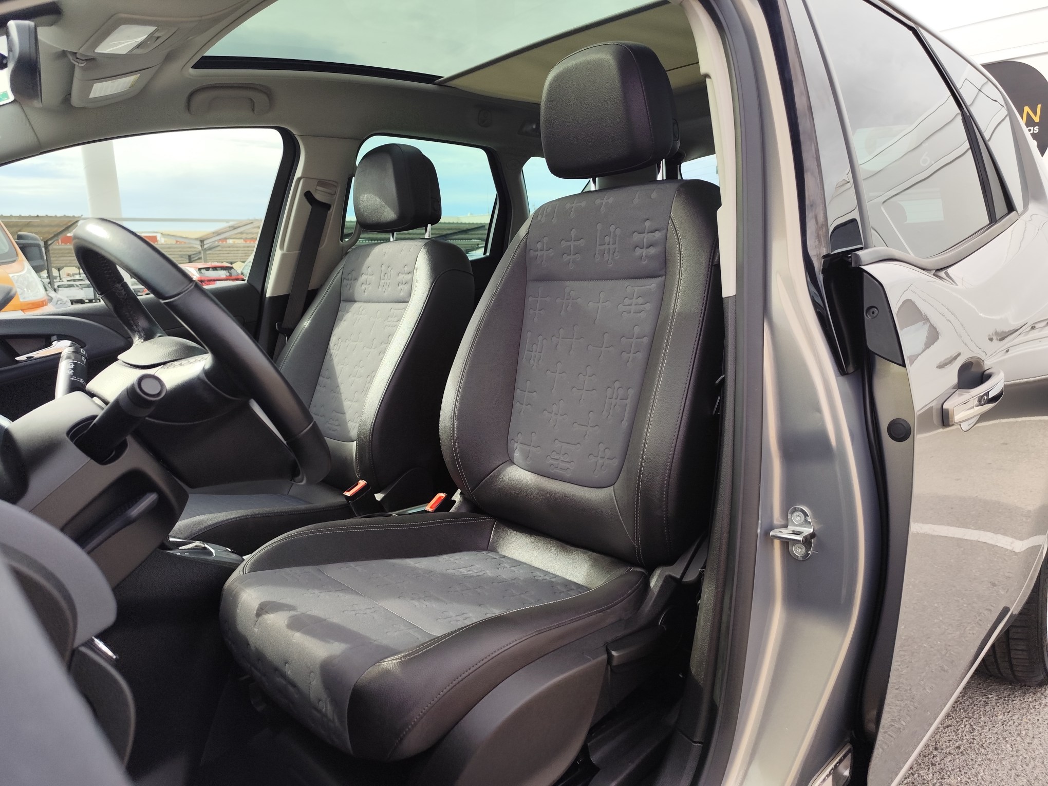 OPEL MERIVA 1.7 DIESEL 100 CV 2011 135.000 KM AUTOMATICO