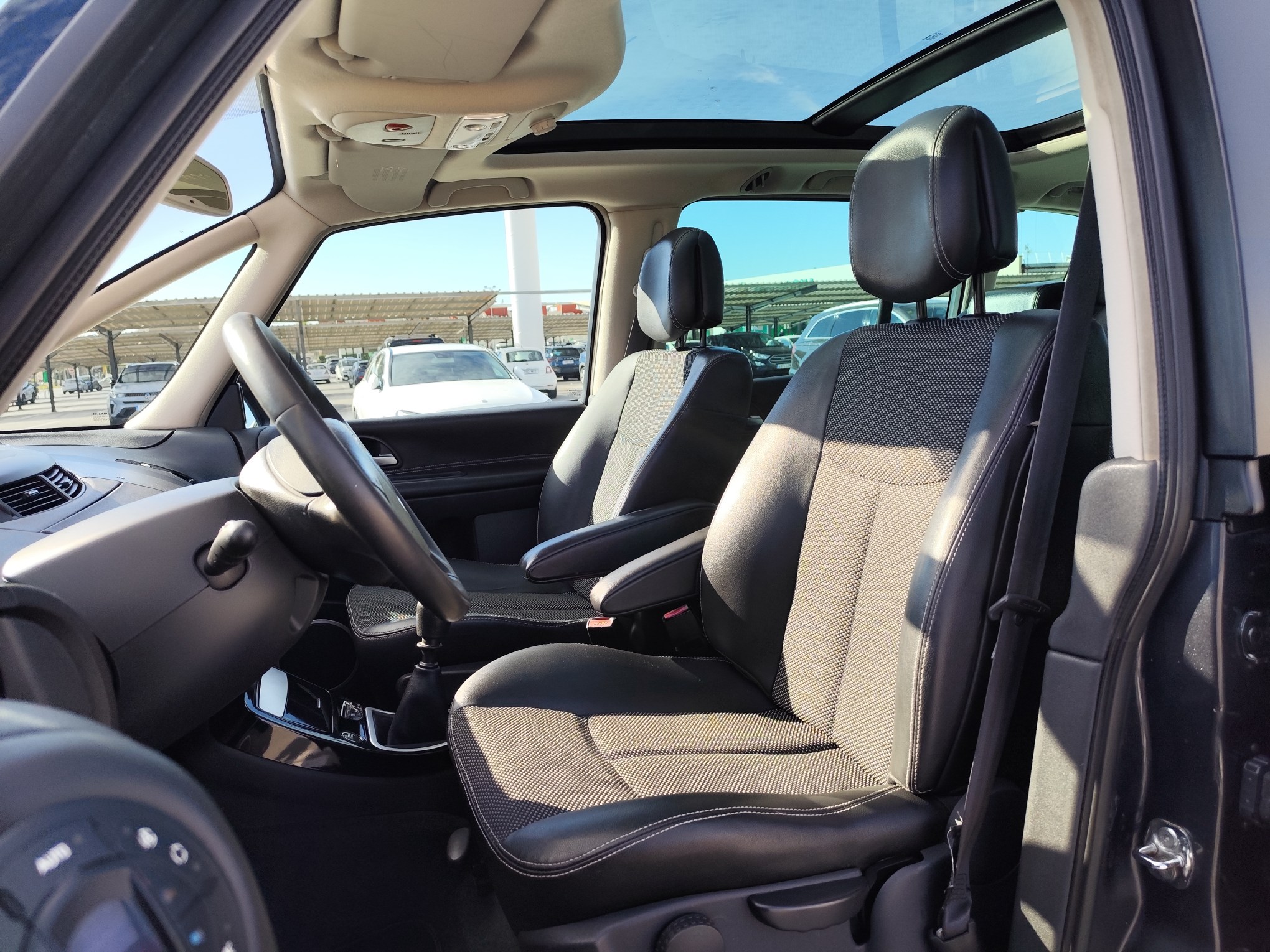 RENAULT ESPACE 2.0 DIESEL 130 CV 175.000 KM 2010 7 PLAZAS MANUAL