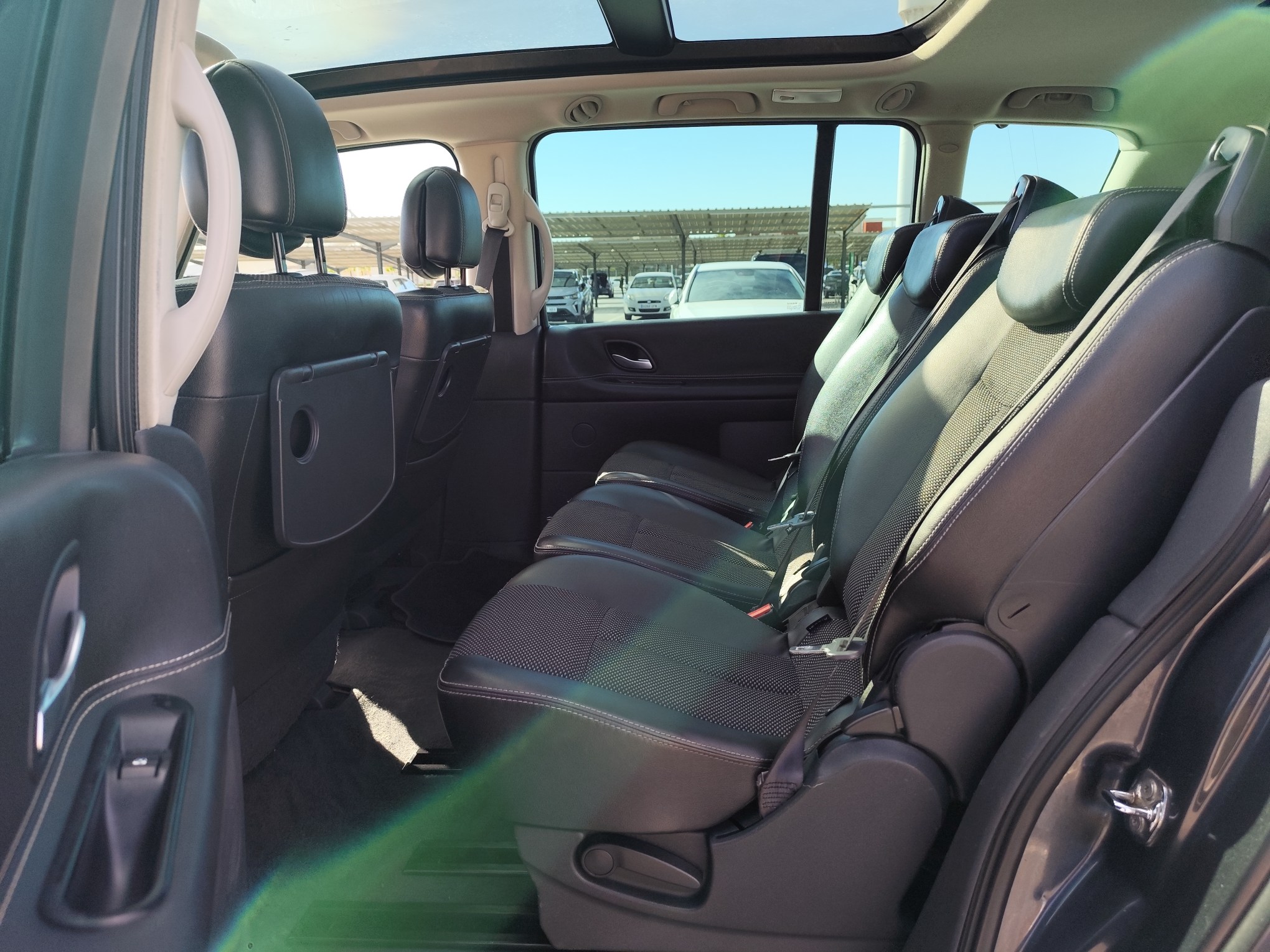 RENAULT ESPACE 2.0 DIESEL 130 CV 175.000 KM 2010 7 PLAZAS MANUAL