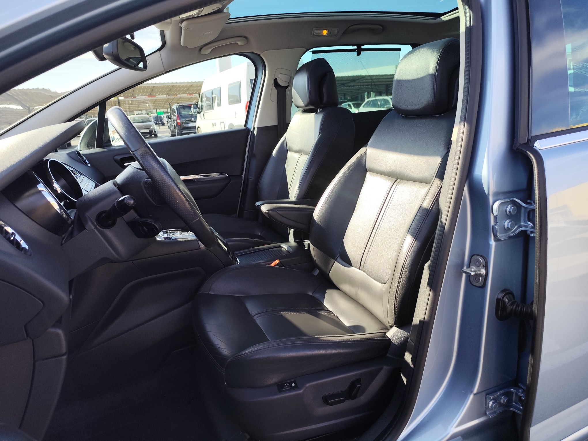 PEUGEOT 5008 1.6 GASOLINA 155 CV 2011 115.000 KM AUTOMATICO