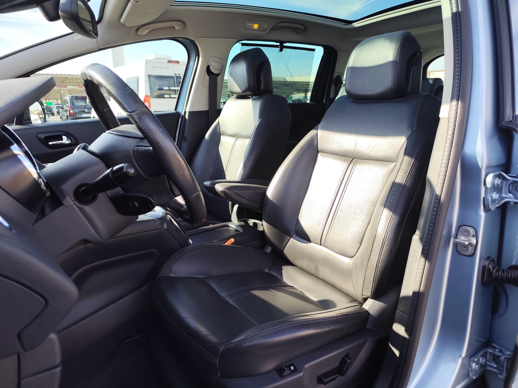 PEUGEOT 5008 1.6 GASOLINA 155 CV 2011 115.000 KM AUTOMATICO