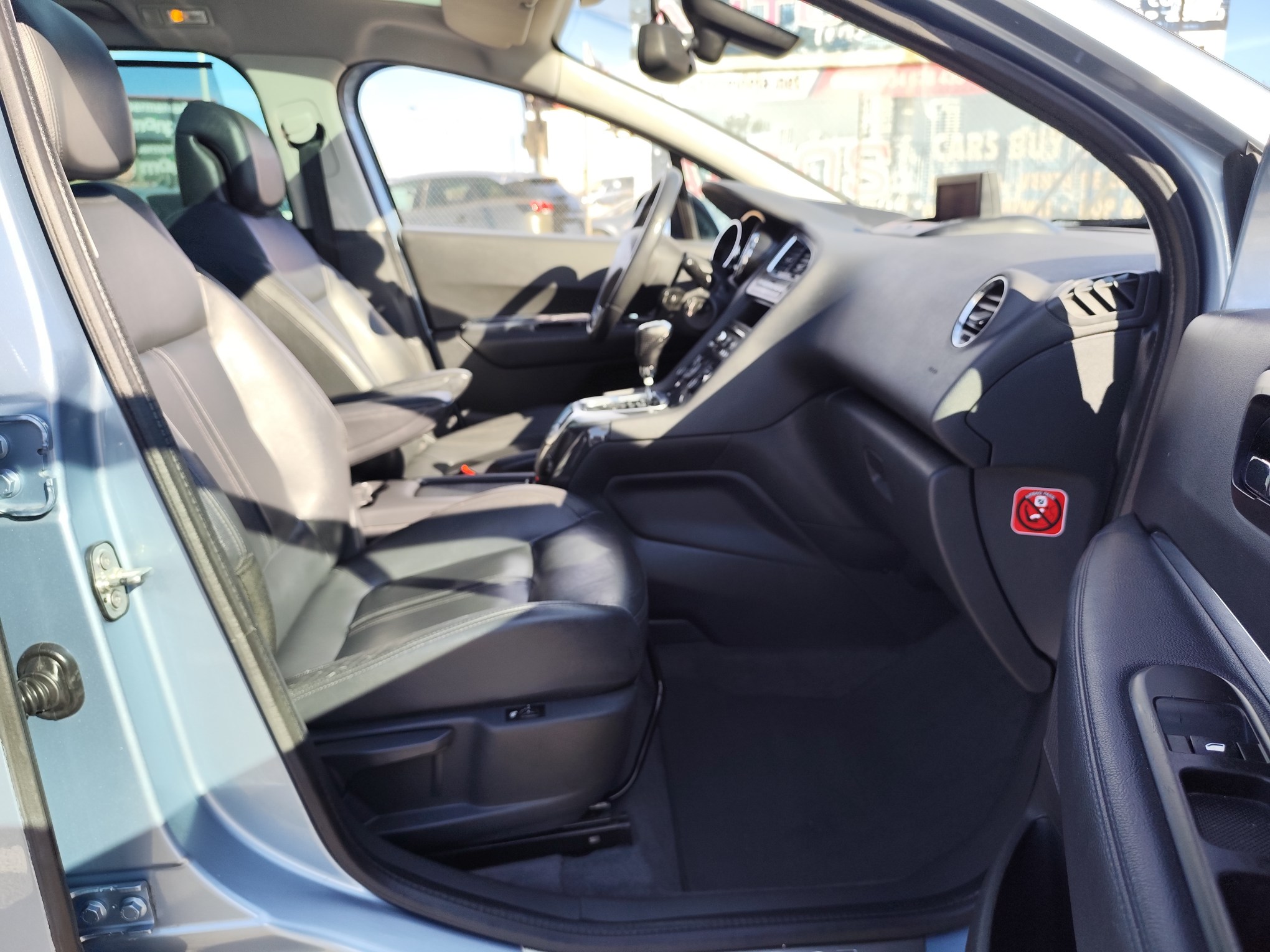 PEUGEOT 5008 1.6 GASOLINA 155 CV 2011 115.000 KM AUTOMATICO