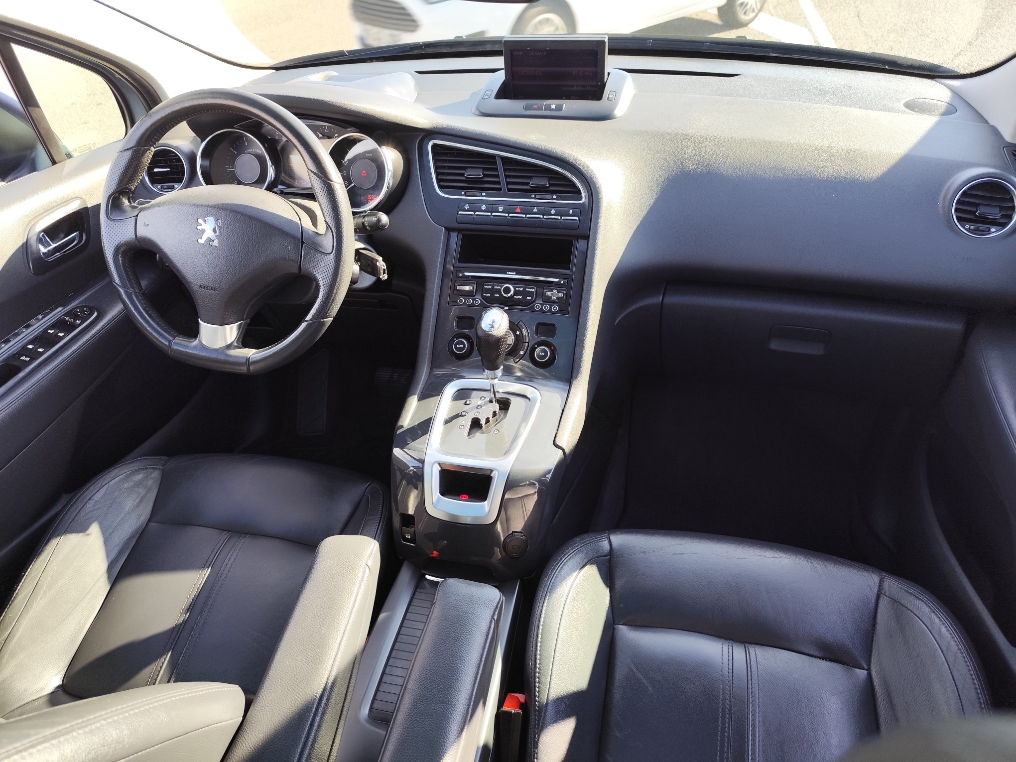 PEUGEOT 5008 1.6 GASOLINA 155 CV 2011 115.000 KM AUTOMATICO