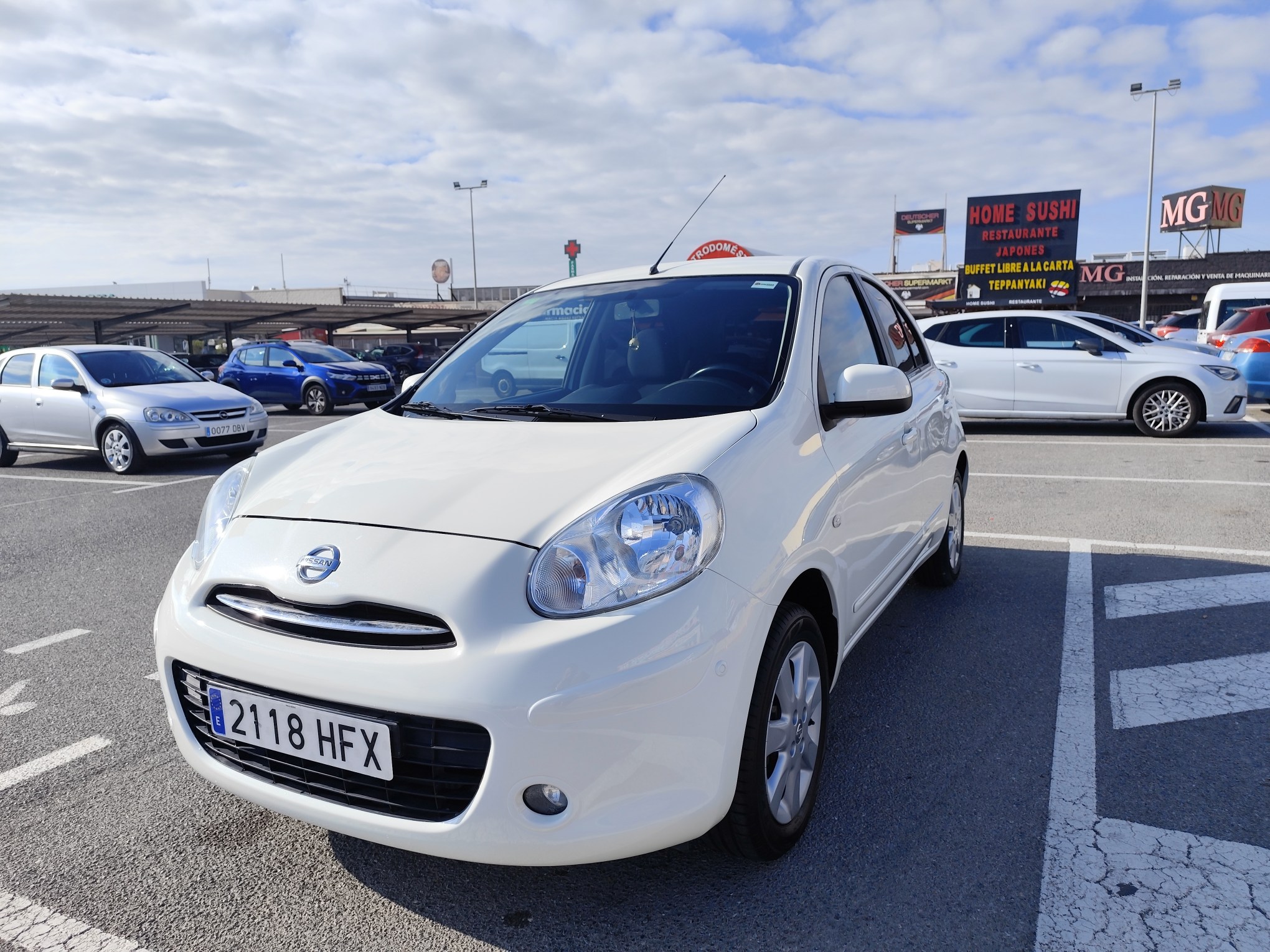 NISSAN MICRA 1.2 GASOLINA 80 CV 2011 100.000 KM AUTOMATICO