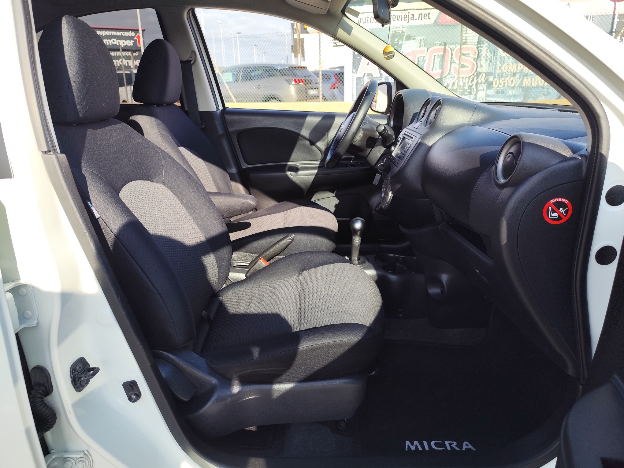 NISSAN MICRA 1.2 GASOLINA 80 CV 2011 100.000 KM AUTOMATICO