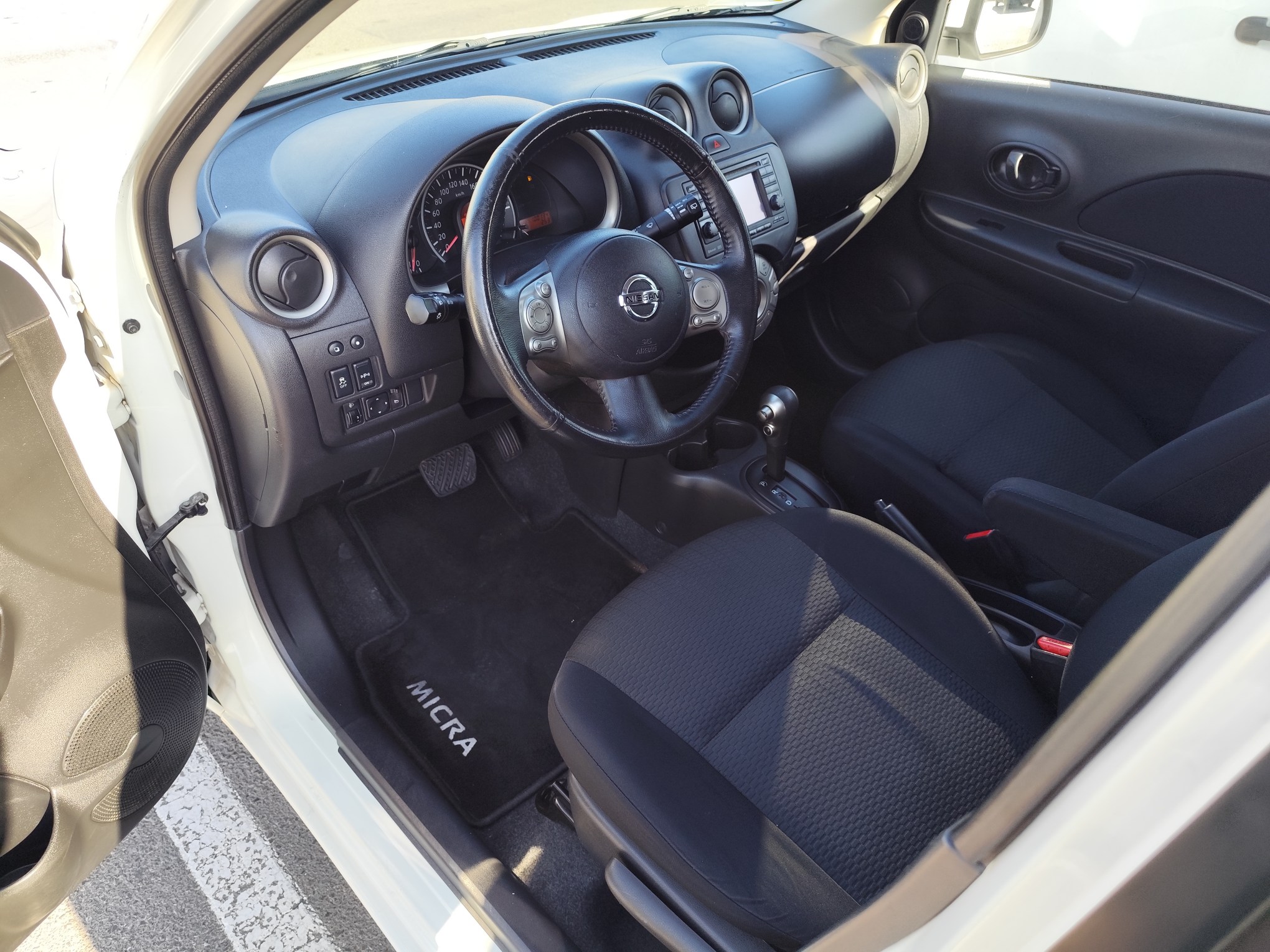 NISSAN MICRA 1.2 GASOLINA 80 CV 2011 100.000 KM AUTOMATICO