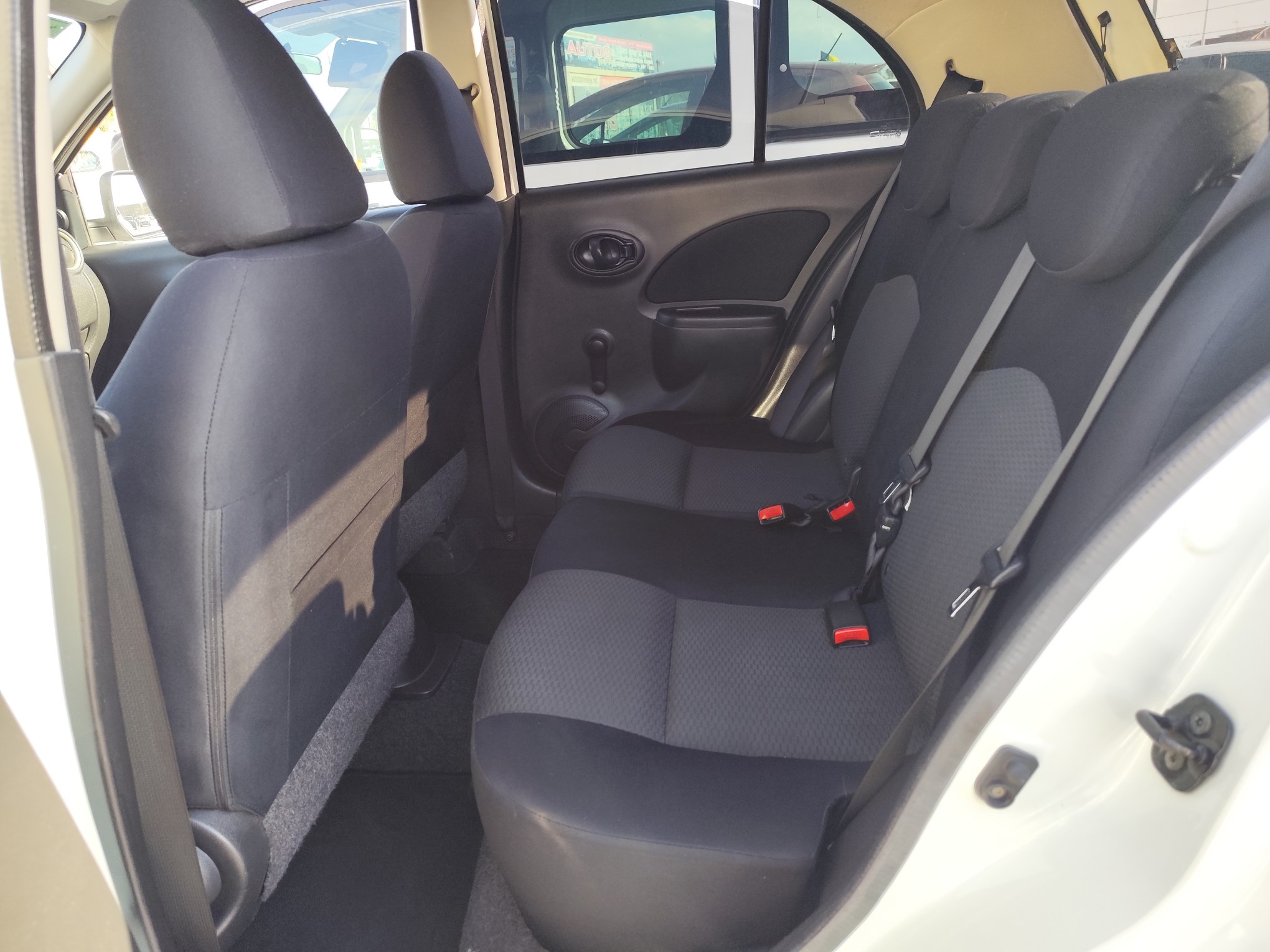 NISSAN MICRA 1.2 GASOLINA 80 CV 2011 100.000 KM AUTOMATICO