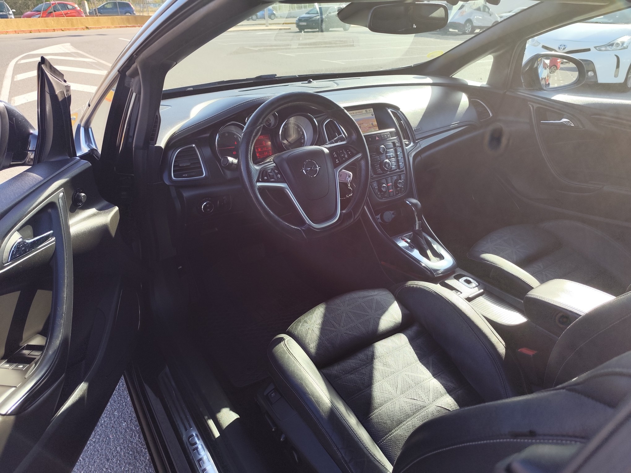 OPEL CASCADA 2.0 DIESEL 165 CV 2013 201.000 KM AUTOMATICO