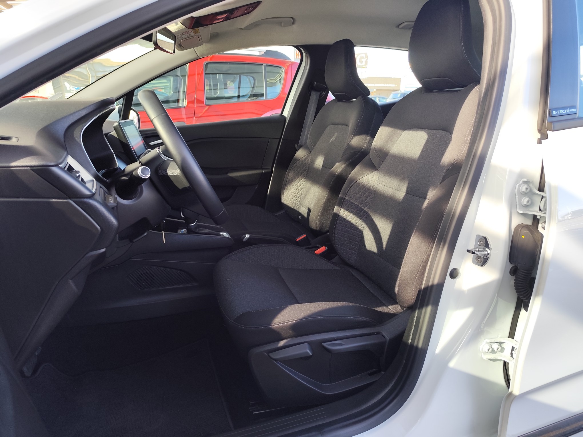 RENAULT CLIO E-TECH HYBRID 1.6 GASOLINA 140 CV 2021 113.000 KM AUTOMATICO