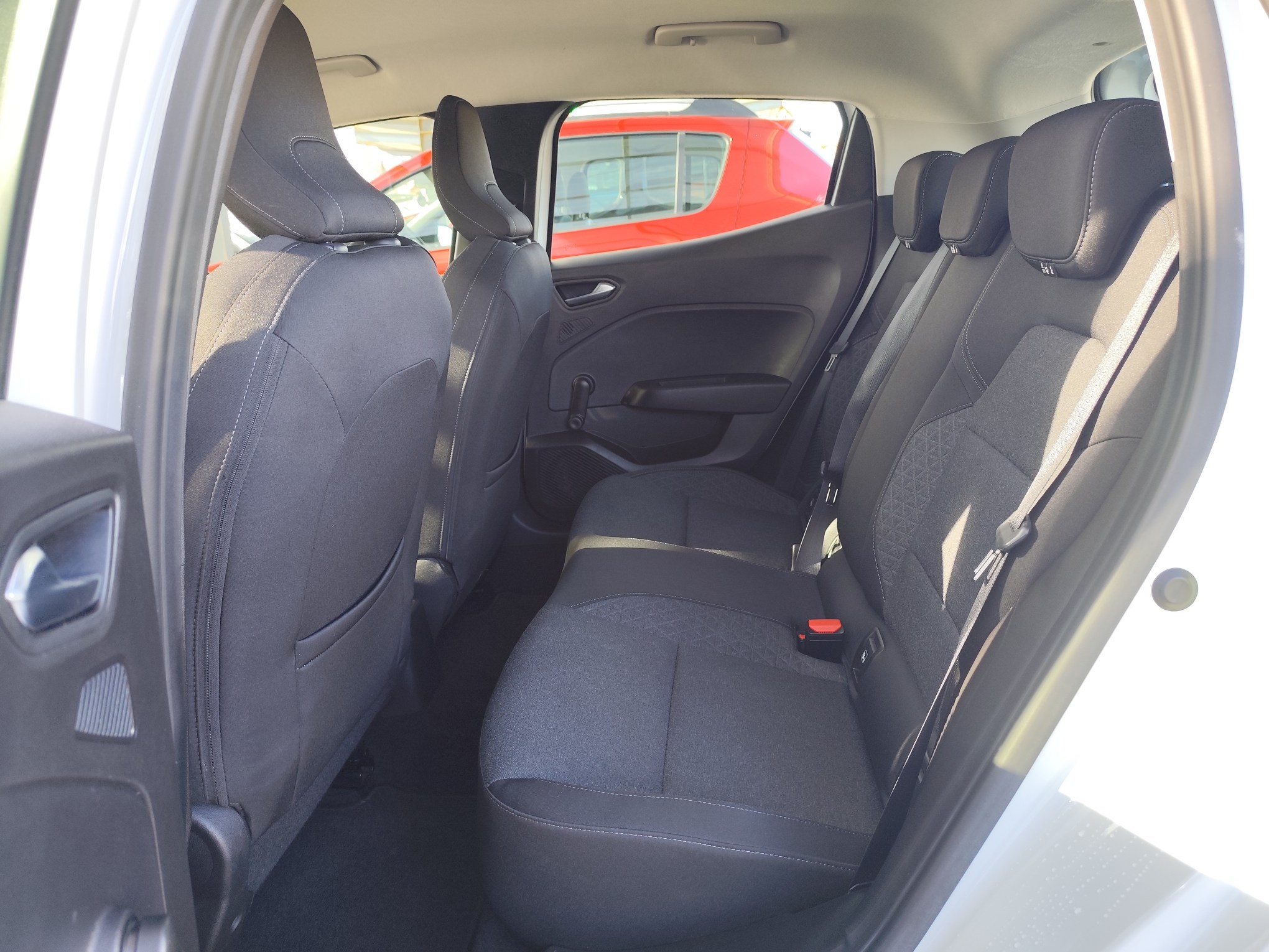 RENAULT CLIO E-TECH HYBRID 1.6 GASOLINA 140 CV 2021 113.000 KM AUTOMATICO