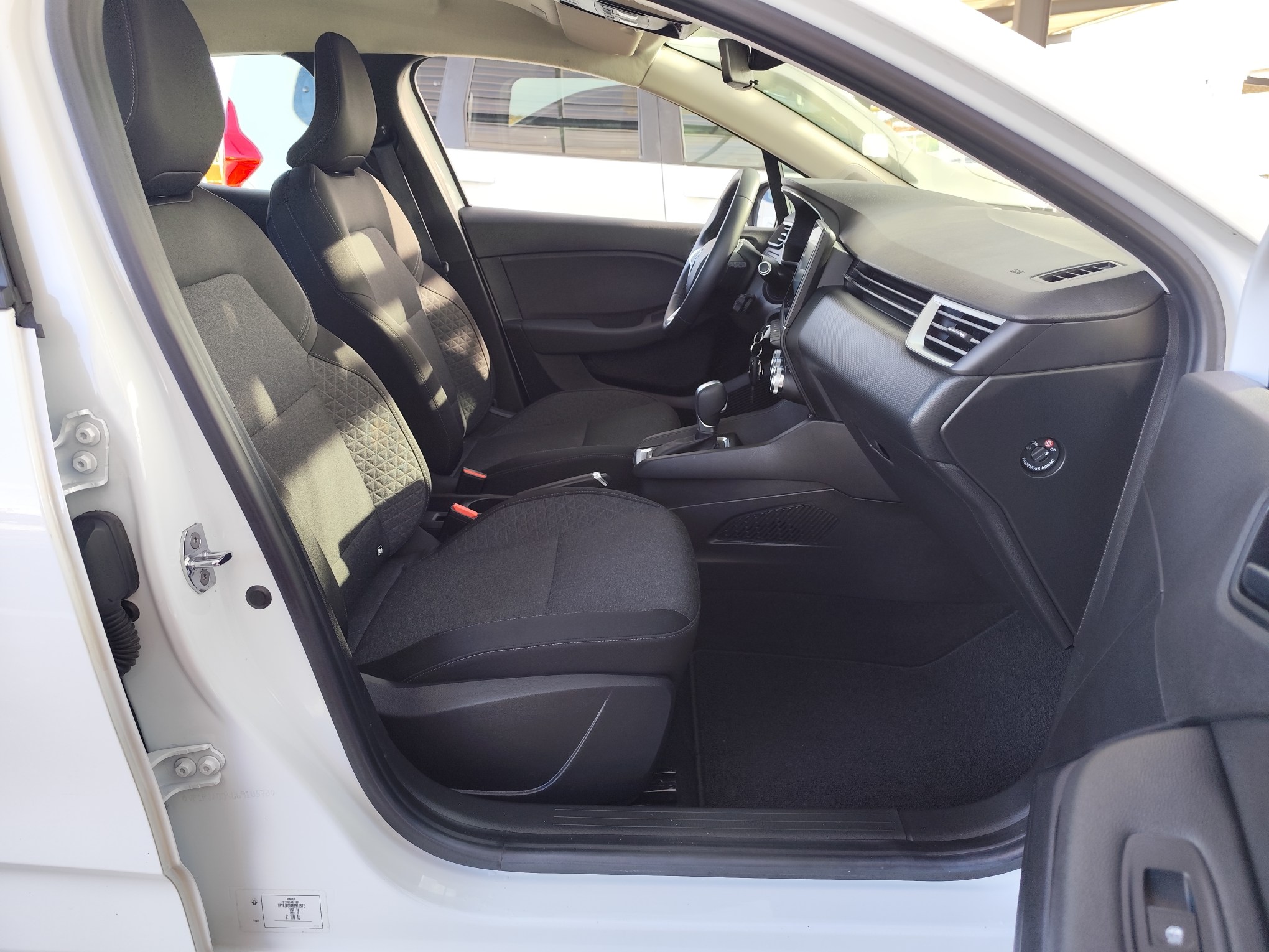 RENAULT CLIO E-TECH HYBRID 1.6 GASOLINA 140 CV 2021 113.000 KM AUTOMATICO