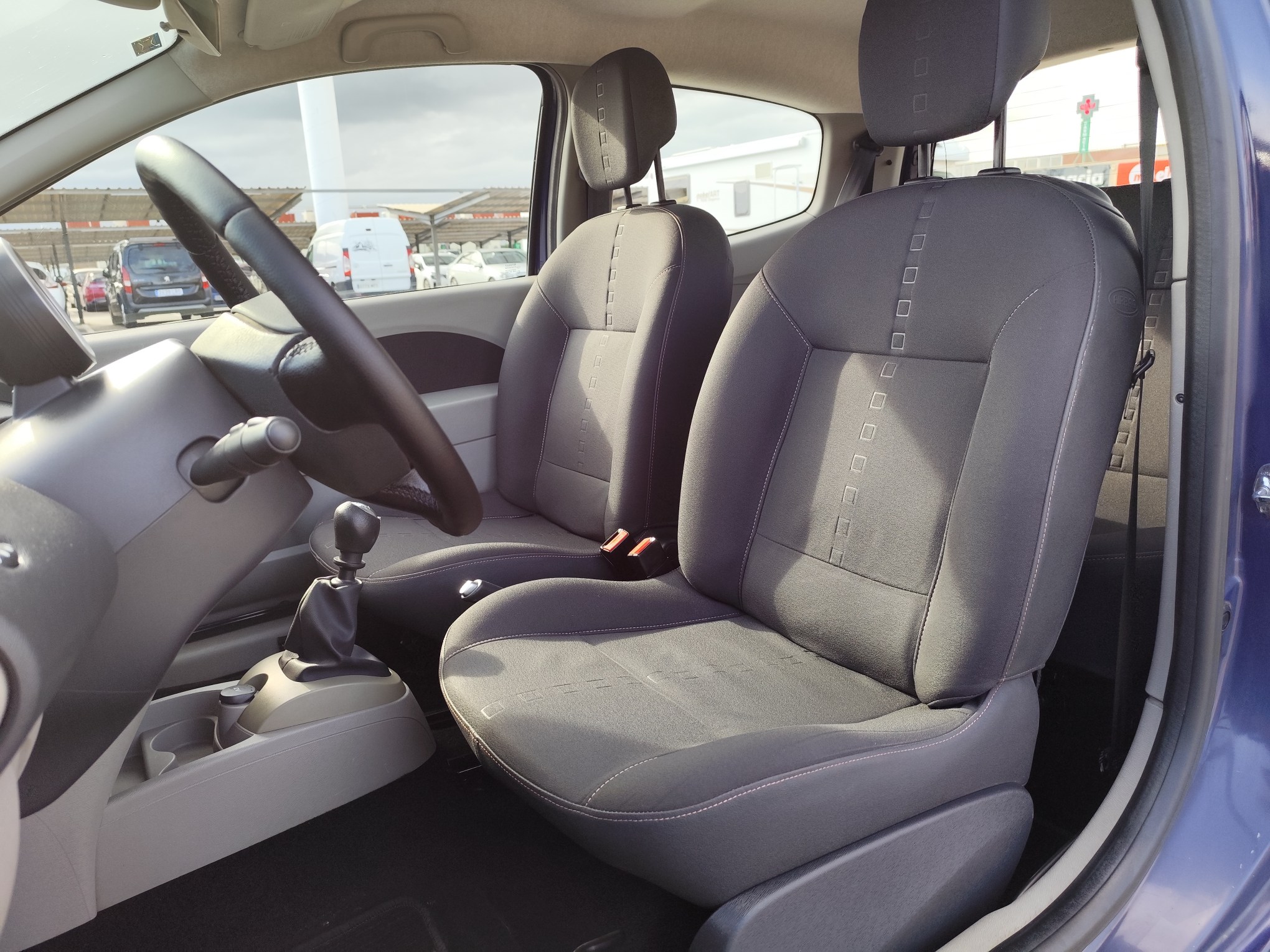 RENAULT TWINGO 1.2 GASOLINA 75 CV SOLO 42.000 KM 2008 MANUAL