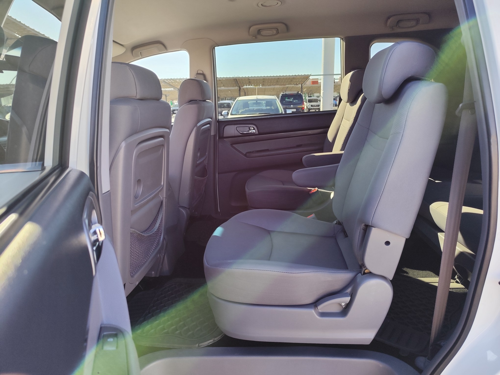 SSANGYONG RODIUS 2.0 DIESEL 155 CV  2015 250.000 KM AUTOMATICO 7 PLAZAS