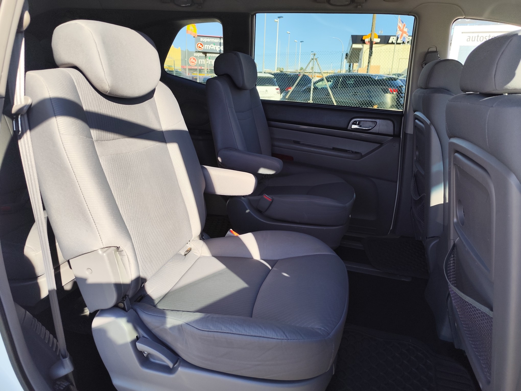 SSANGYONG RODIUS 2.0 DIESEL 155 CV  2015 250.000 KM AUTOMATICO 7 PLAZAS