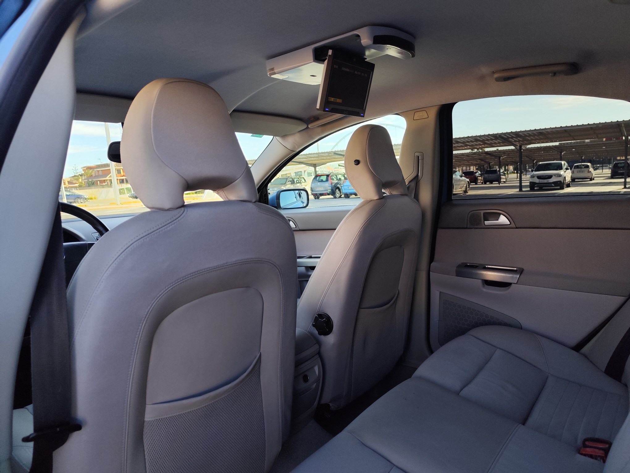 VOLVO S40 2.4 GASOLINA 140 CV 2004 230.000 KM AUTOMATICO