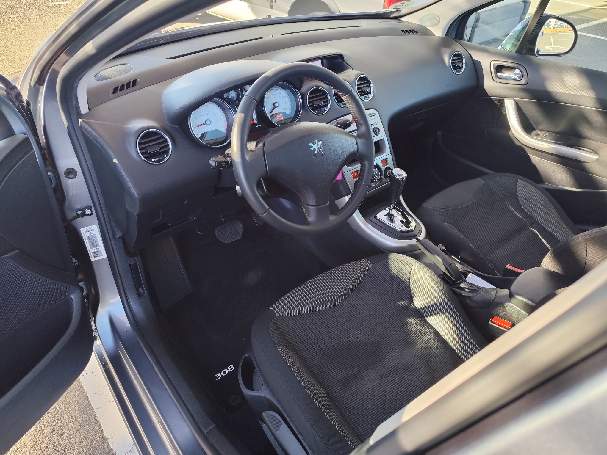 PEUGEOT 308 1.6 GASOLINA 150 CV 113.000 KM 2007 AUTOMATICO