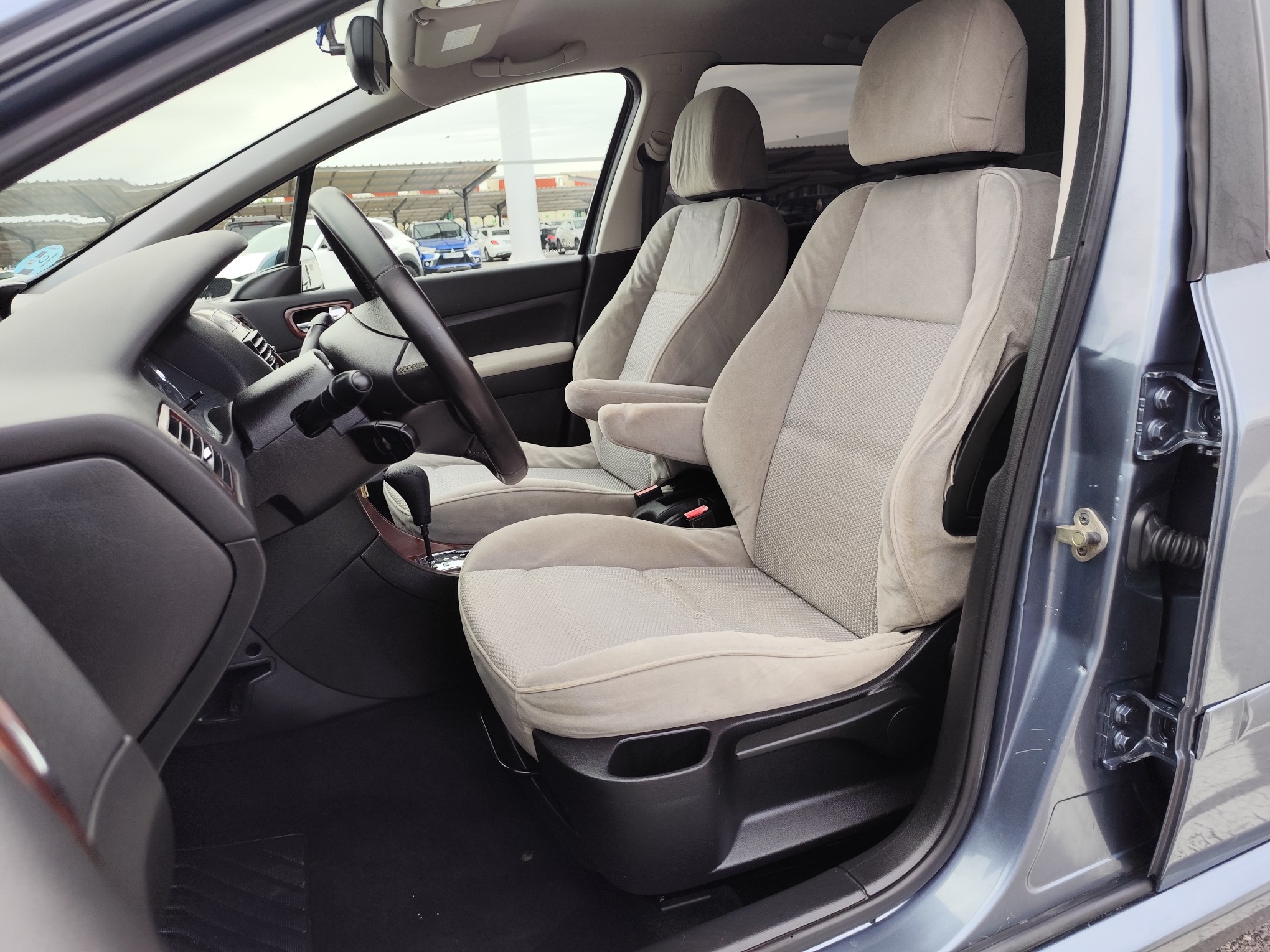 PEUGEOT 307 1.6 GASOLINA 109 CV 132.000 KM 2006 AUTOMATICO