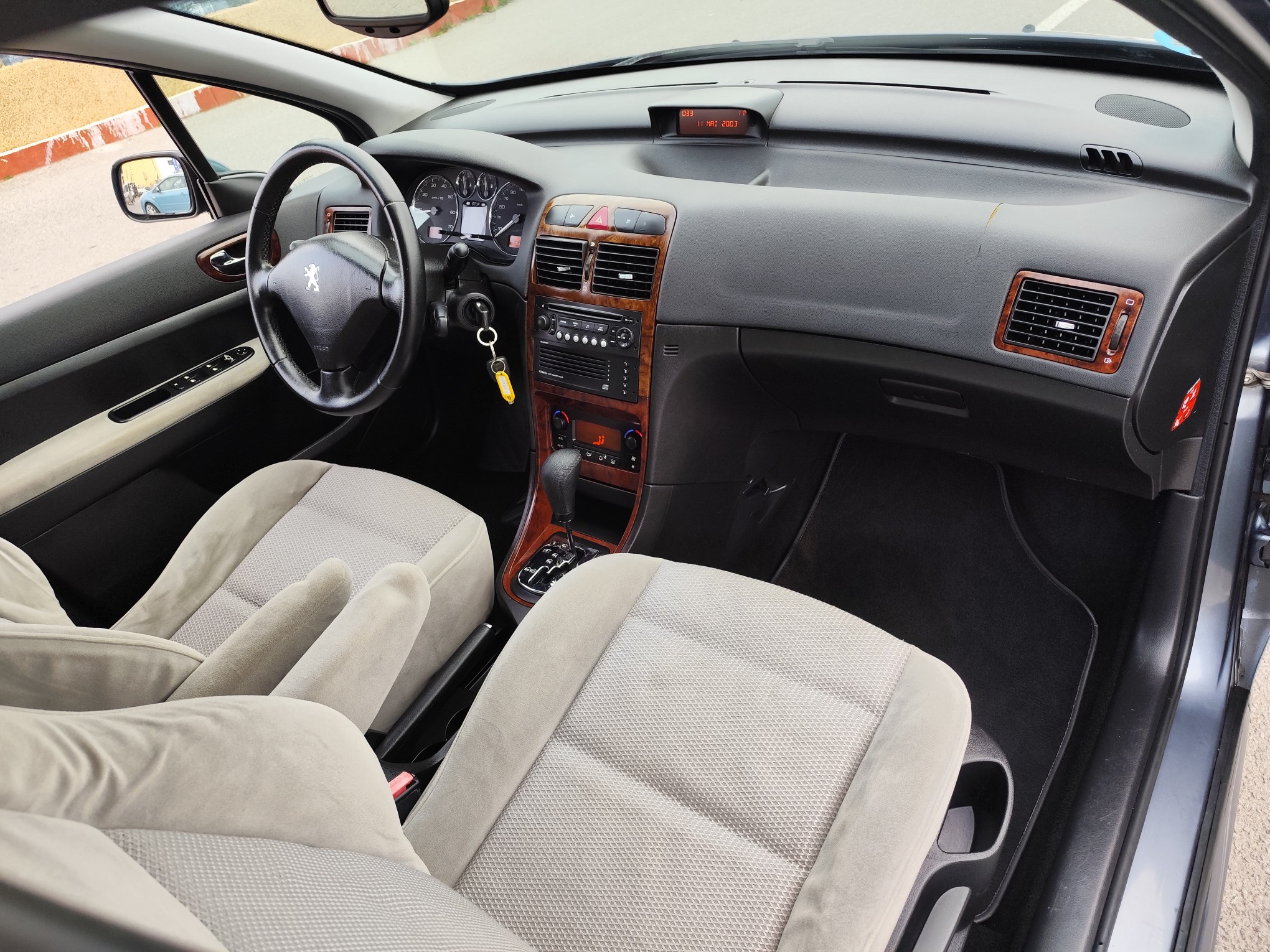 PEUGEOT 307 1.6 GASOLINA 109 CV 132.000 KM 2006 AUTOMATICO