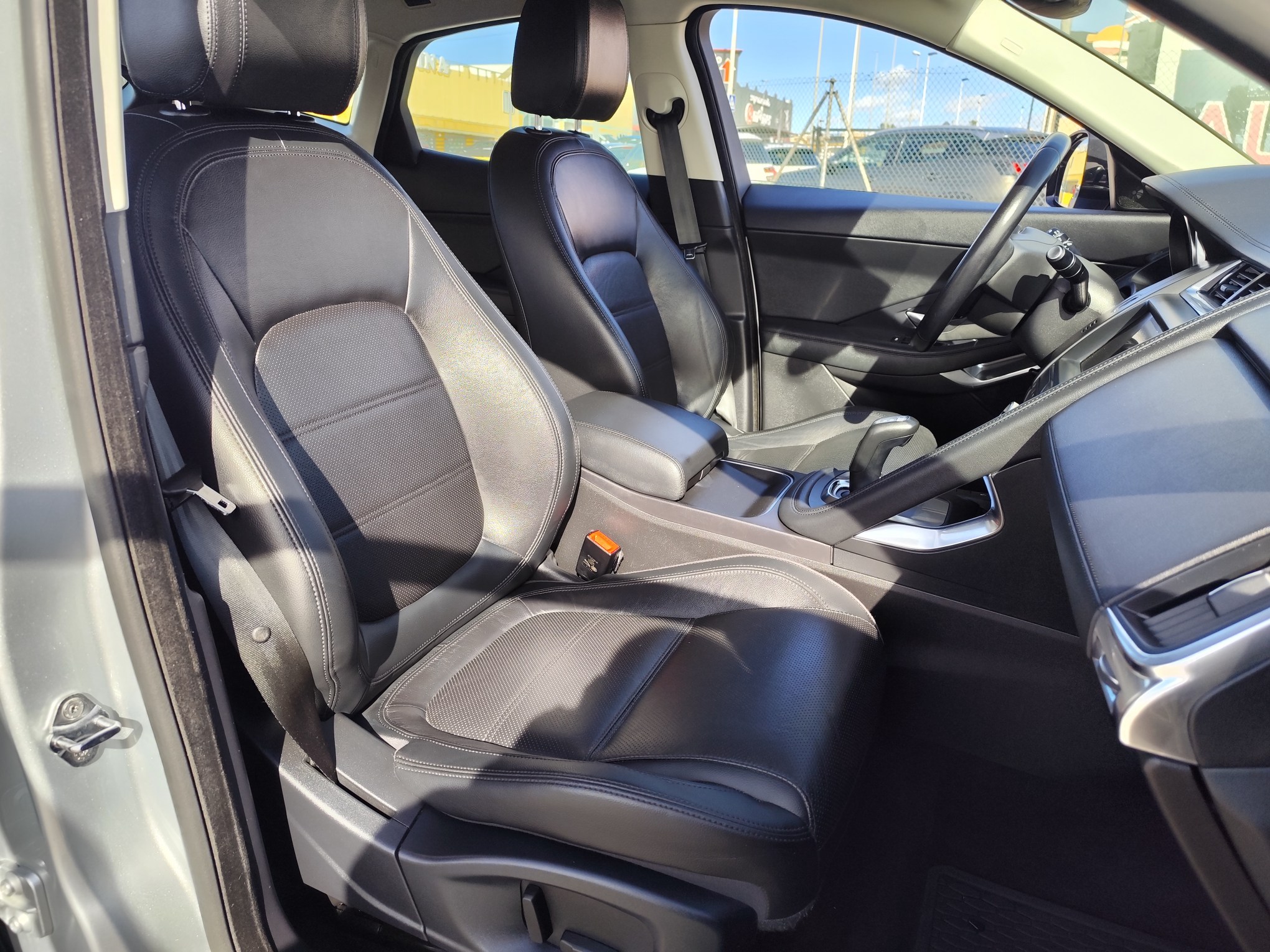 JAGUAR E-PACE 2.0 DIESEL AWD 150 CV 98.000 KM 2019 AUTOMATICO