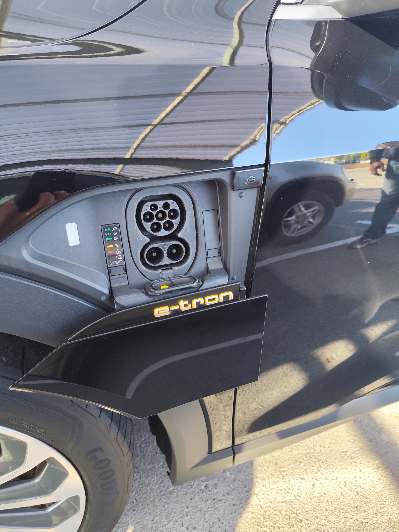 AUDI E-TRON 55 QUATTRO  360 CV ELECTRICO 2019 121.000 KM AUTOMATICO