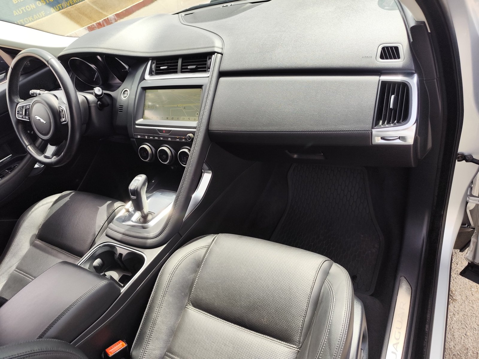 JAGUAR E-PACE 2.0 DIESEL AWD 150 CV 98.000 KM 2019 AUTOMATICO