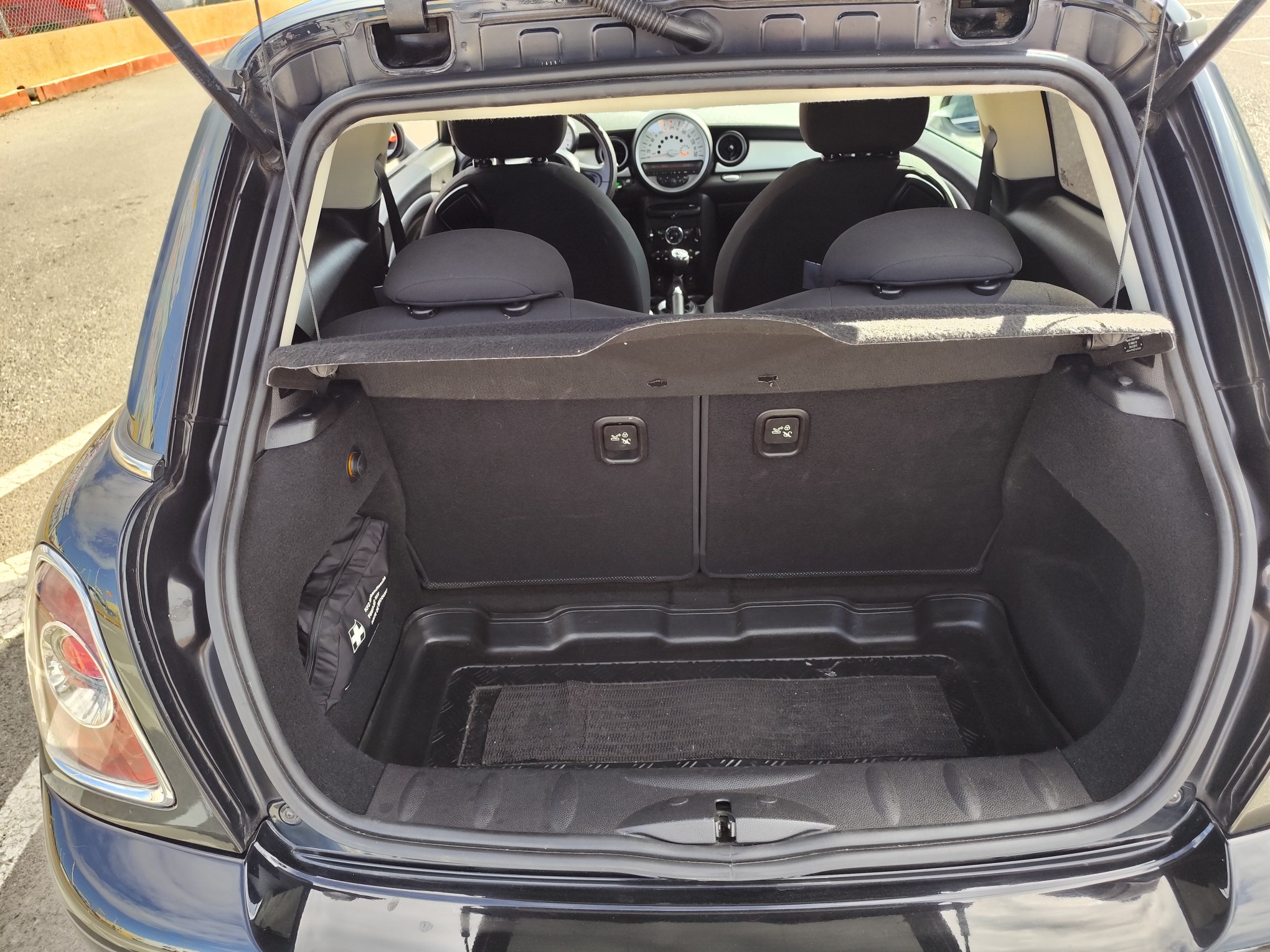 MINI ONE 1.6 GASOLINA 75 CV 2013 97.000 KM MANUAL