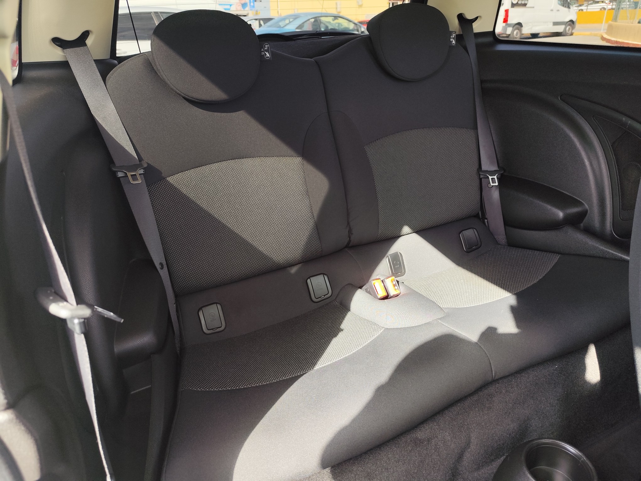 MINI ONE 1.6 GASOLINA 75 CV 2013 97.000 KM MANUAL