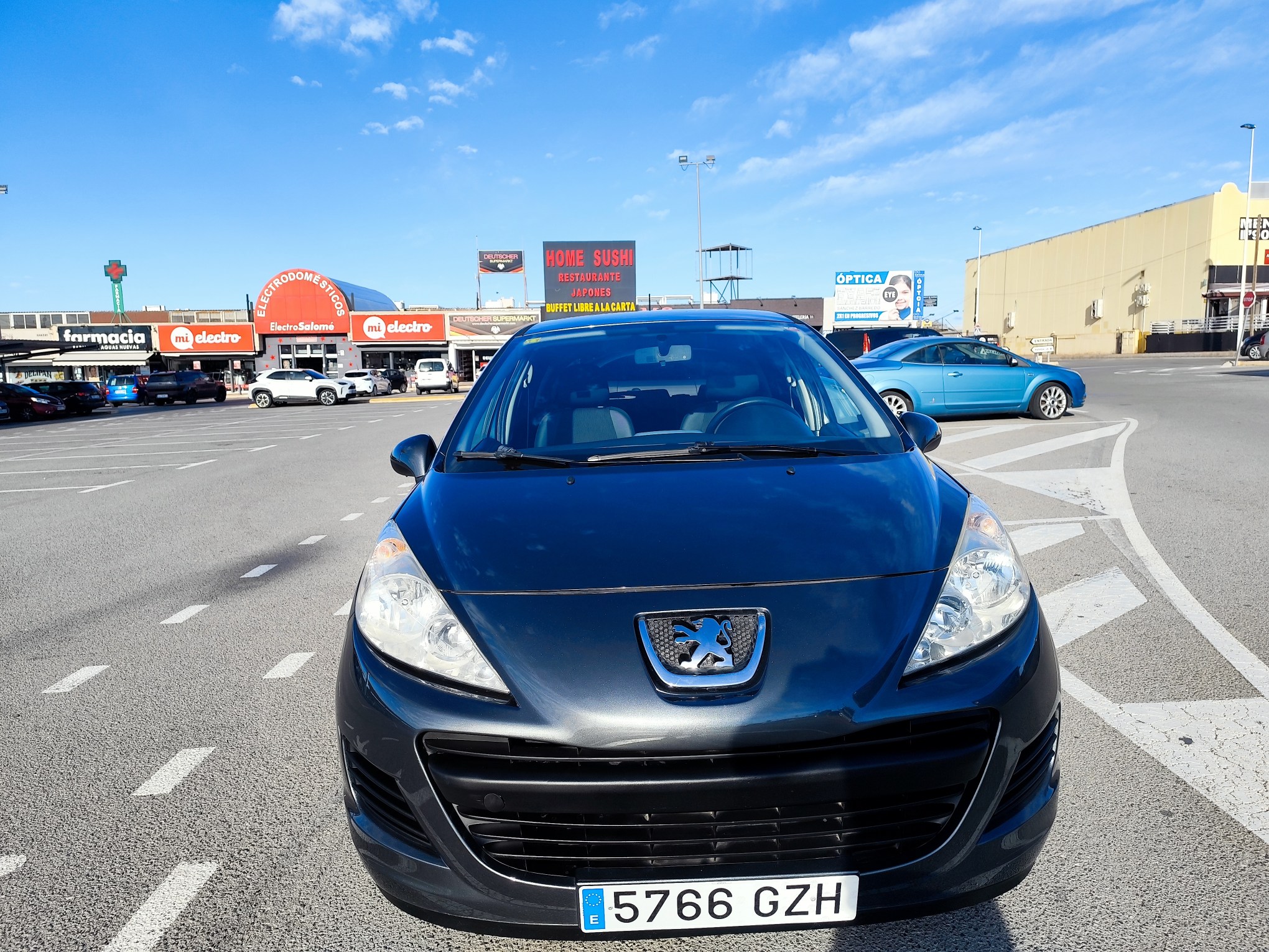 PEUGEOT 207 1.4 GASOLINA 73 CV 2010 143.000 KM MANUAL