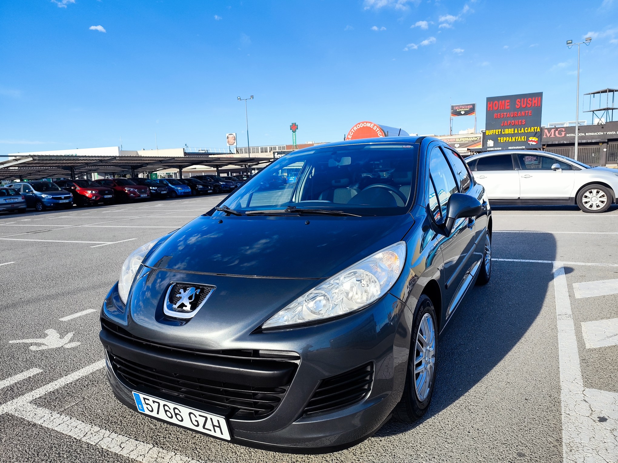 PEUGEOT 207 1.4 GASOLINA 73 CV 2010 143.000 KM MANUAL
