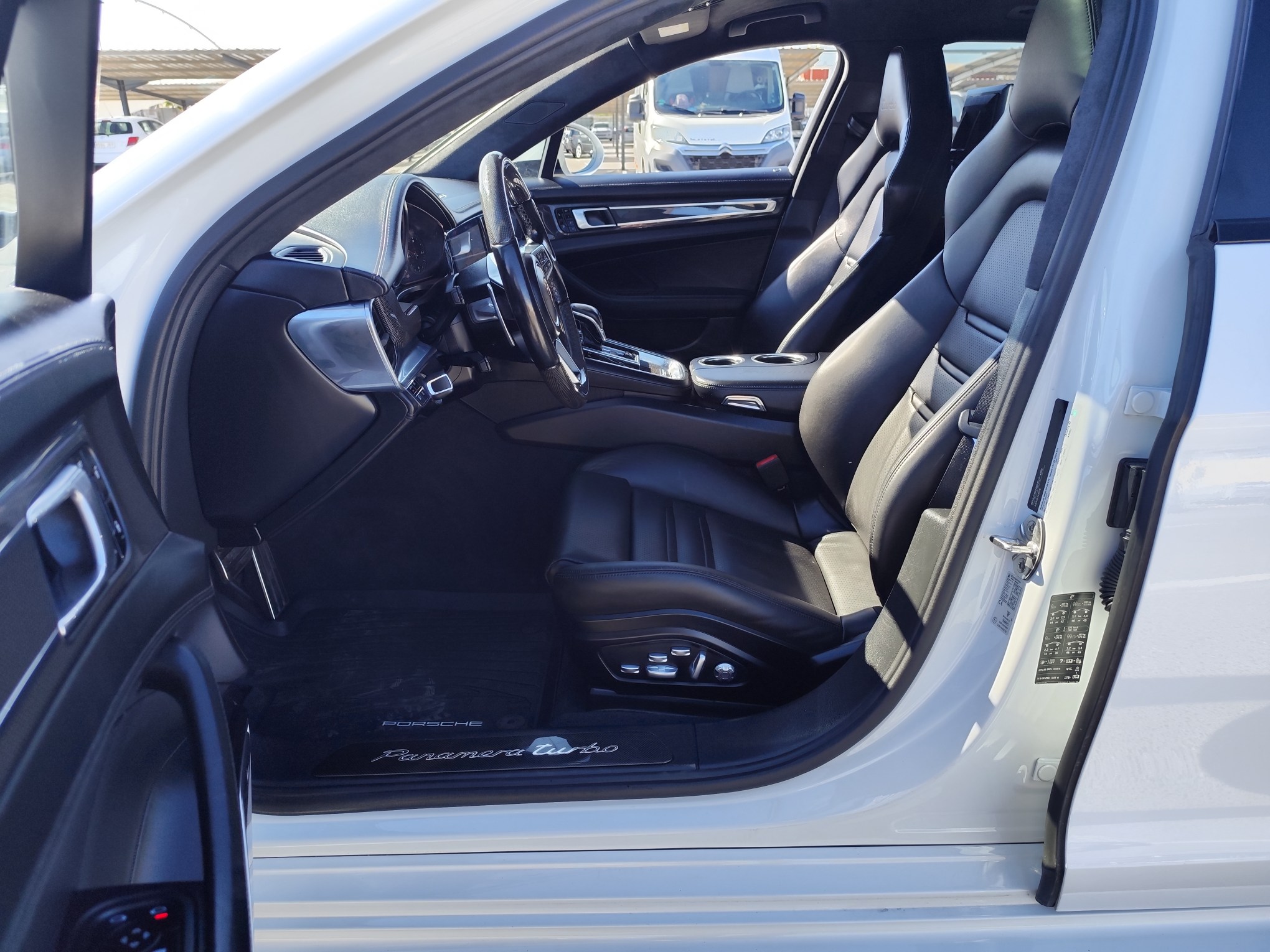 PORSCHE PANAMERA TURBO 4.0 GASOLINA 550 CV 2017 157.000 KM AUTOMATICO