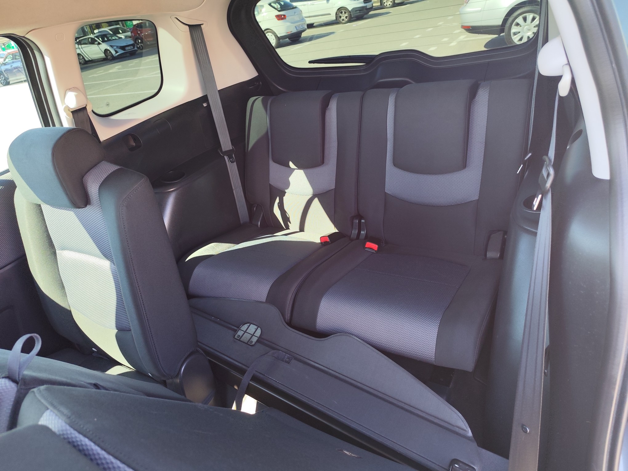 MAZDA 5 2.0 DIESEL 143 CV 2006 247.000 KM  7 PLAZAS MANUAL