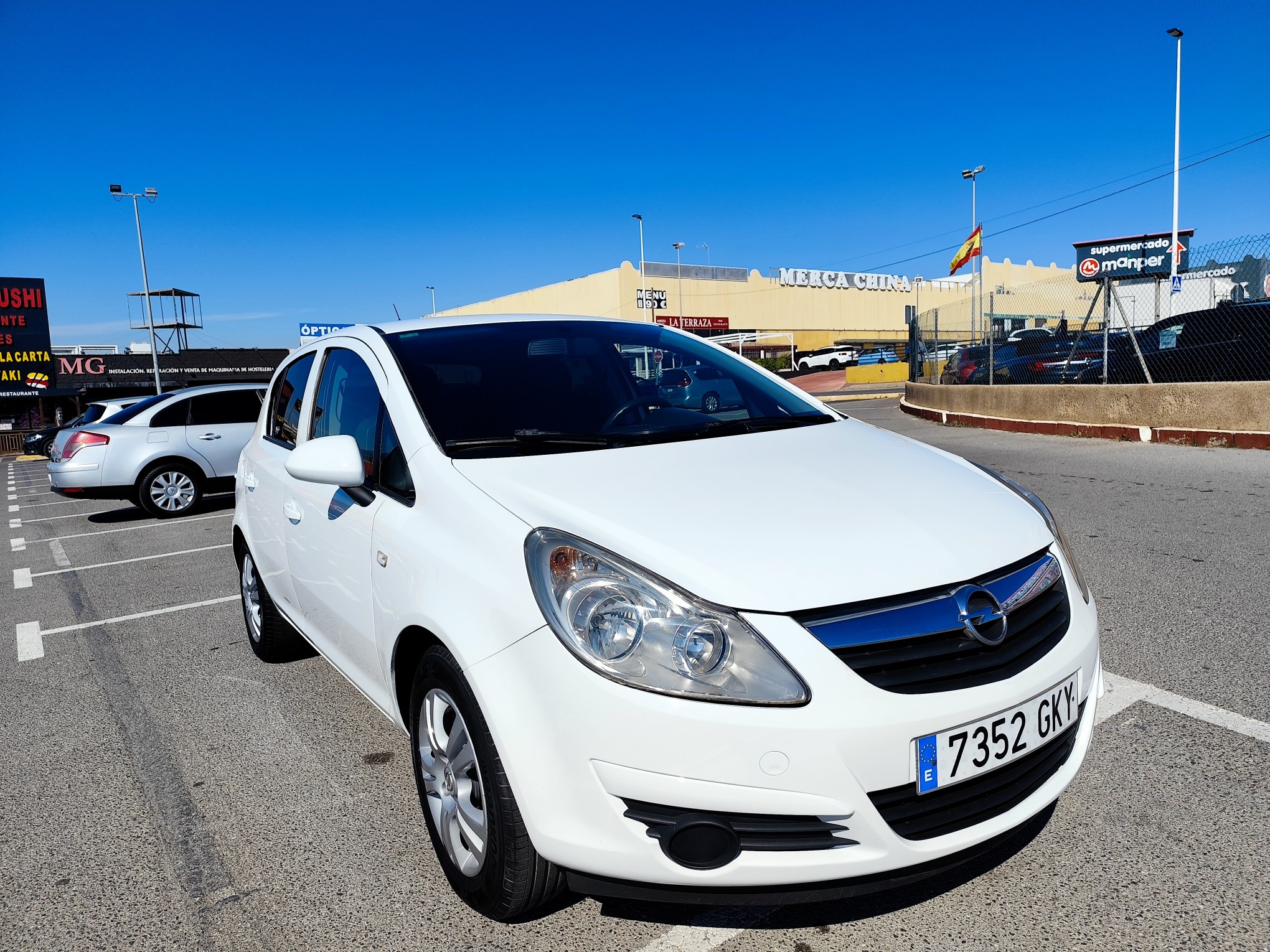 OPEL CORSA 1.4 GASOLINA 90 CV 2009 157.000 KM AUTOMATICO