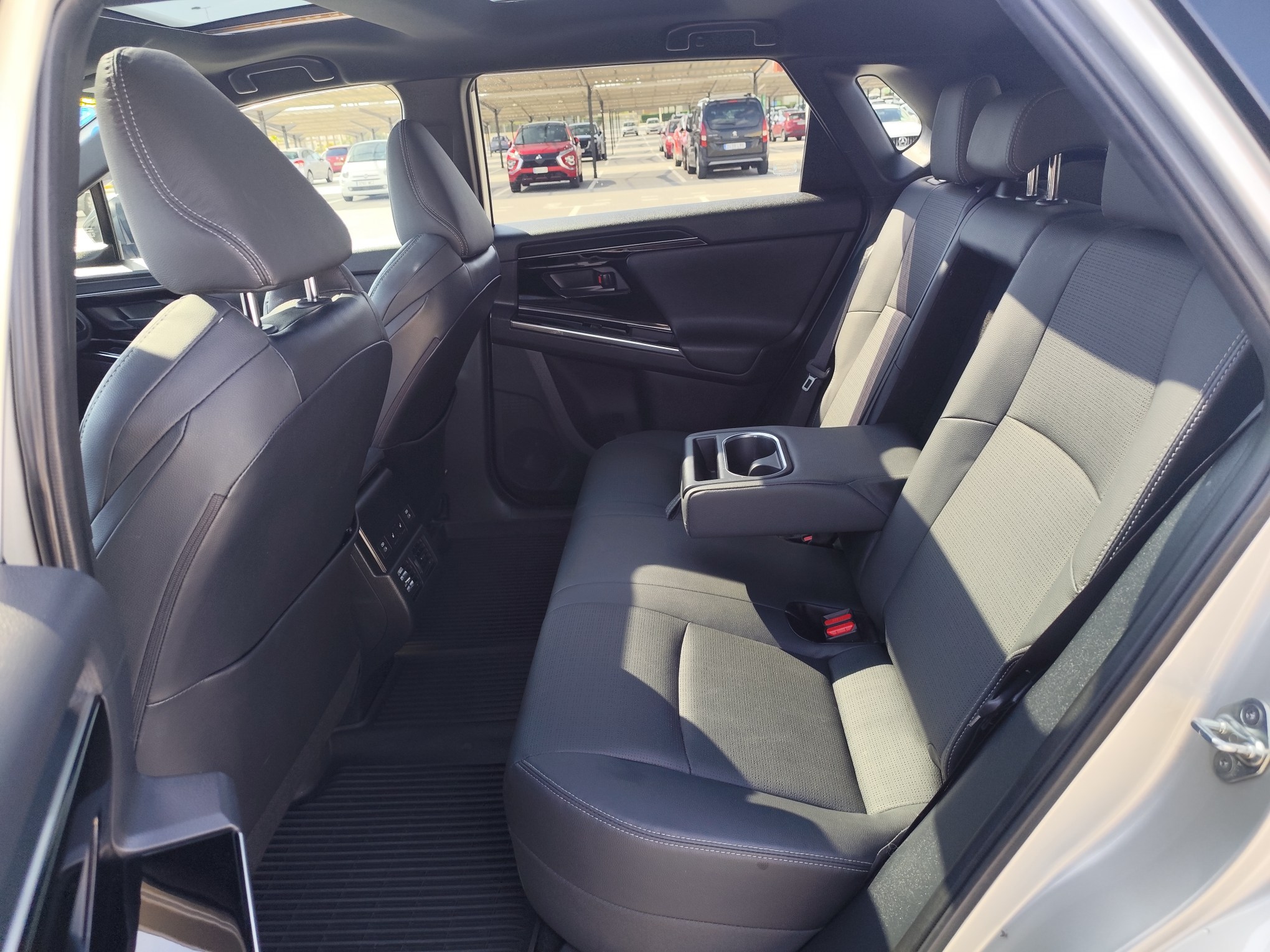 TOYOTA BZ4X 160 KW 218 CV DOBLE MOTOR ELECTRICO 12/2022 SOLO 38.000 KM AUTOMATICO