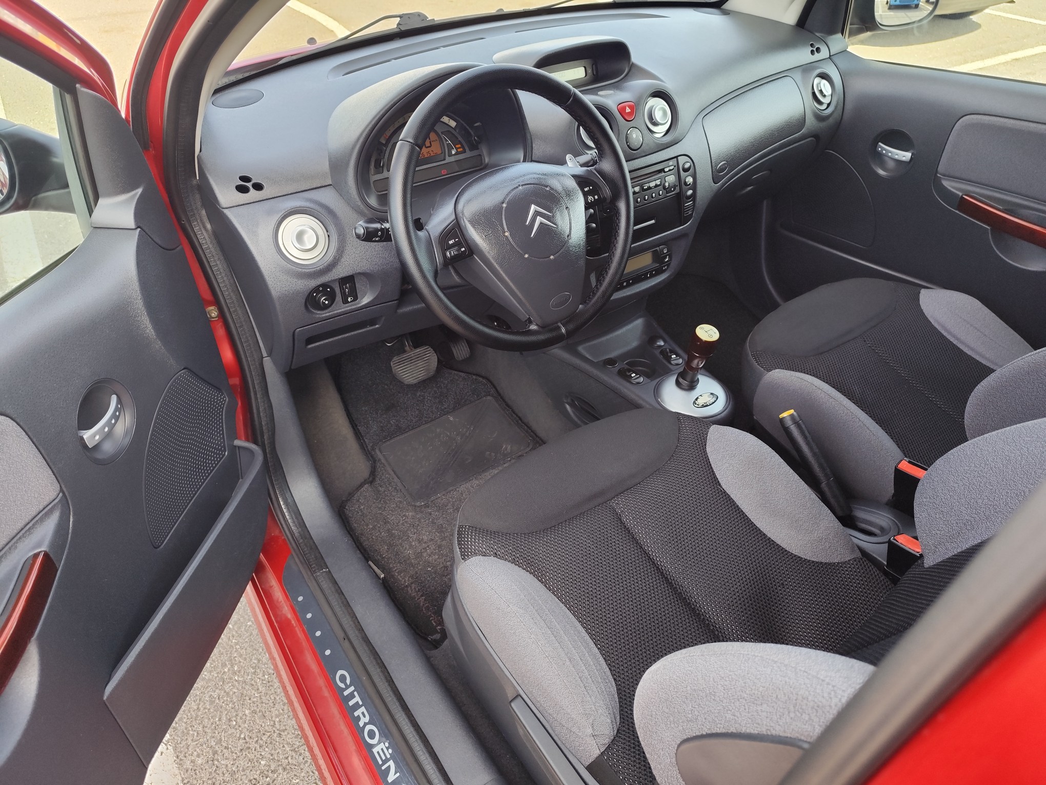 CITROEN C2 1.4 GASOLINA 73 CV 106.000 KM 2004 AUTOMATICO