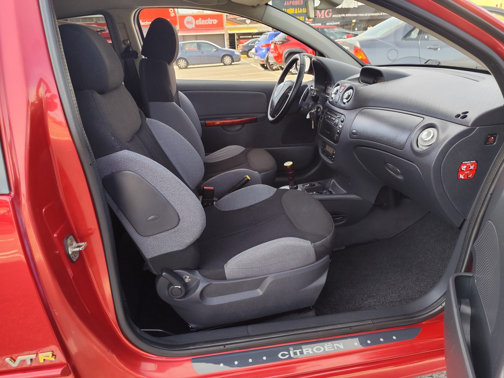 CITROEN C2 1.4 GASOLINA 73 CV 106.000 KM 2004 AUTOMATICO