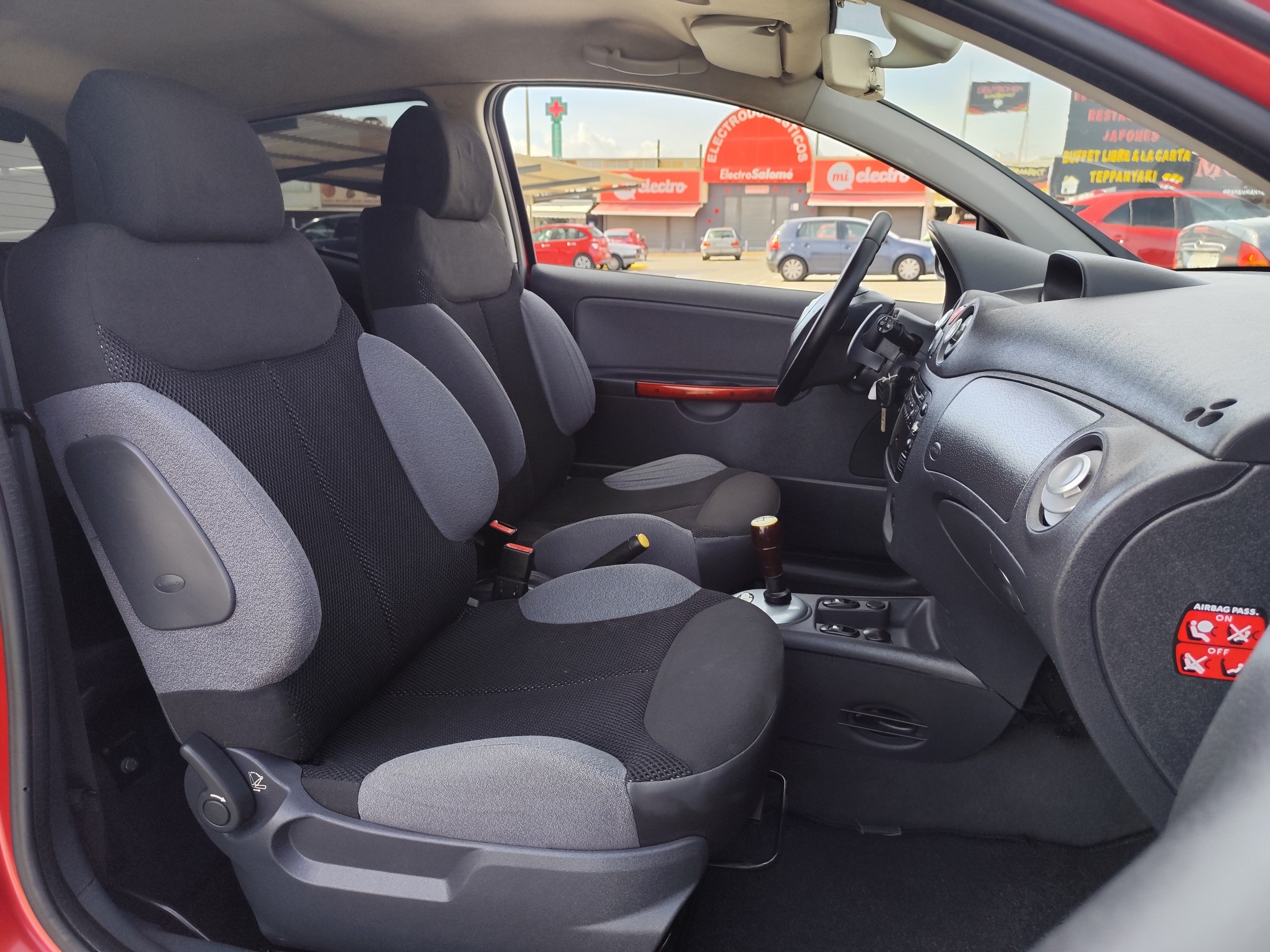 CITROEN C2 1.4 GASOLINA 73 CV 106.000 KM 2004 AUTOMATICO