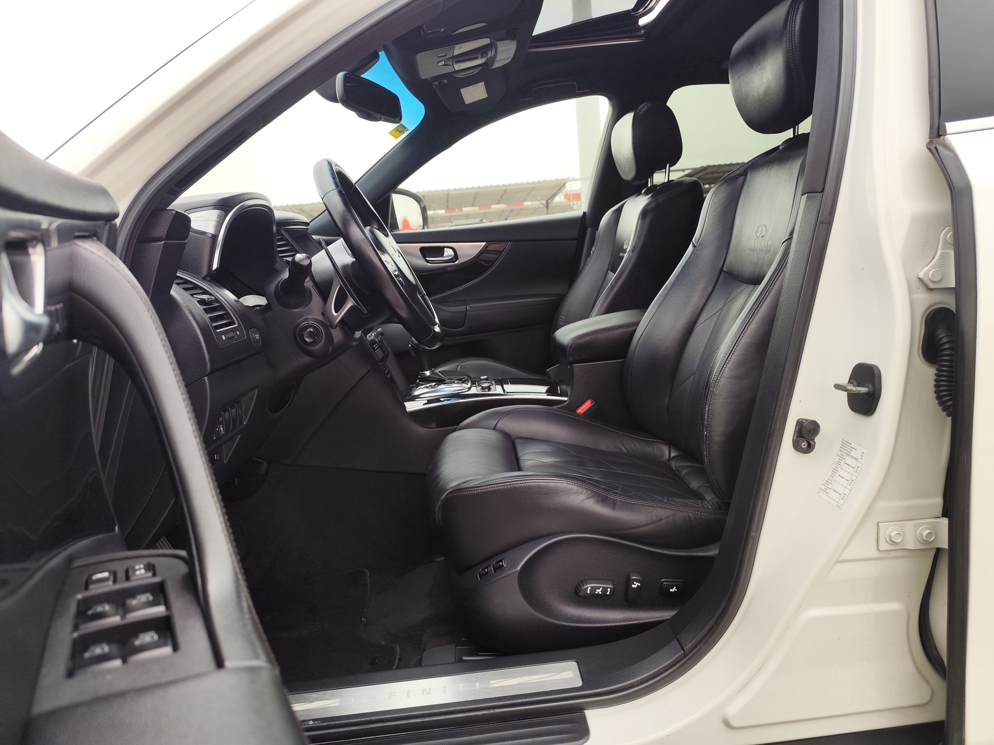 INFINITI FX-37 S 3.7 GASOLINA 320 CV 2009 222.000 KM AUTOMATICO