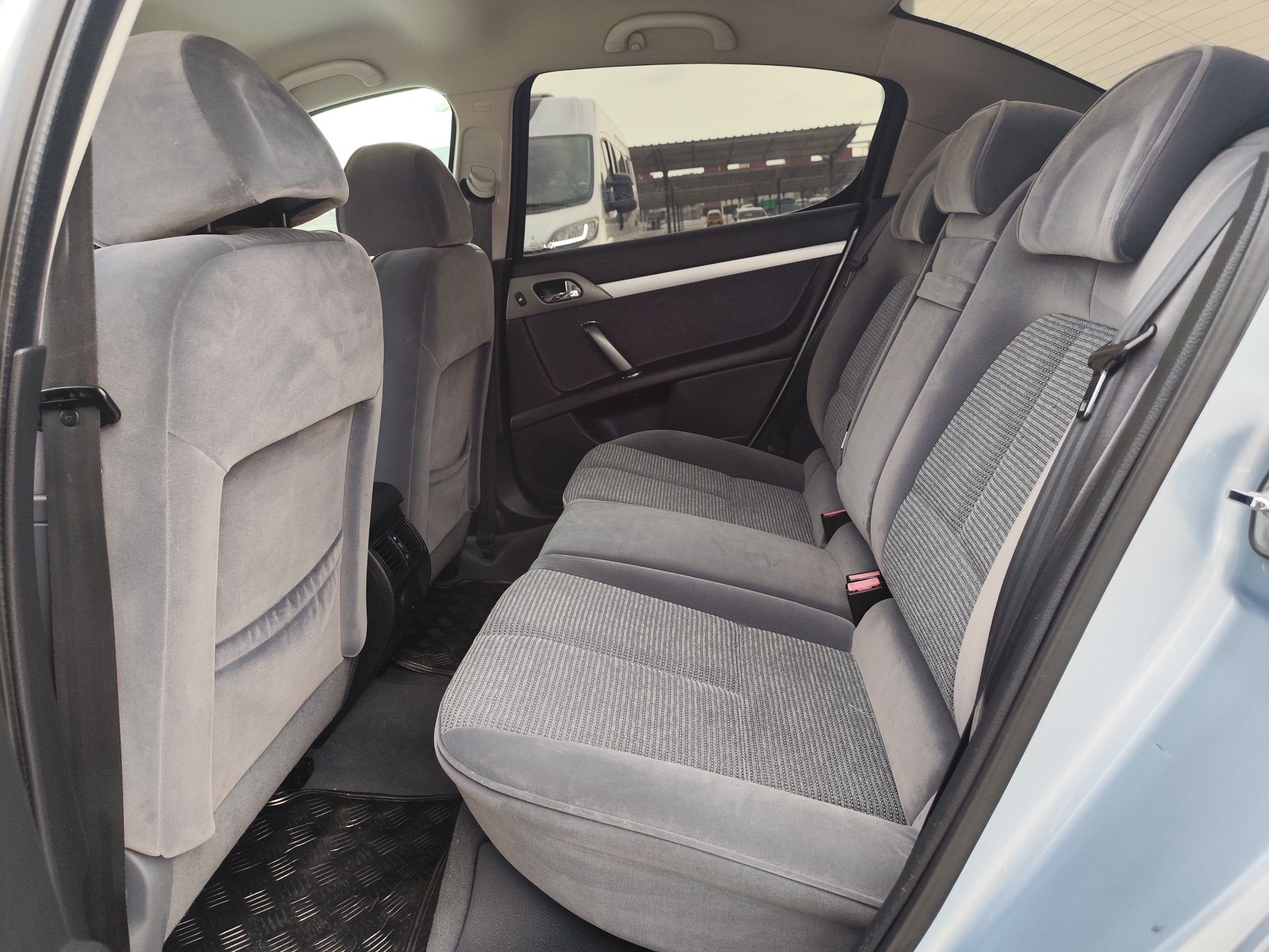 PEUGEOT 407 2.0 GASOLINA 140 CV 2006 160.000 KM AUTOMATICO