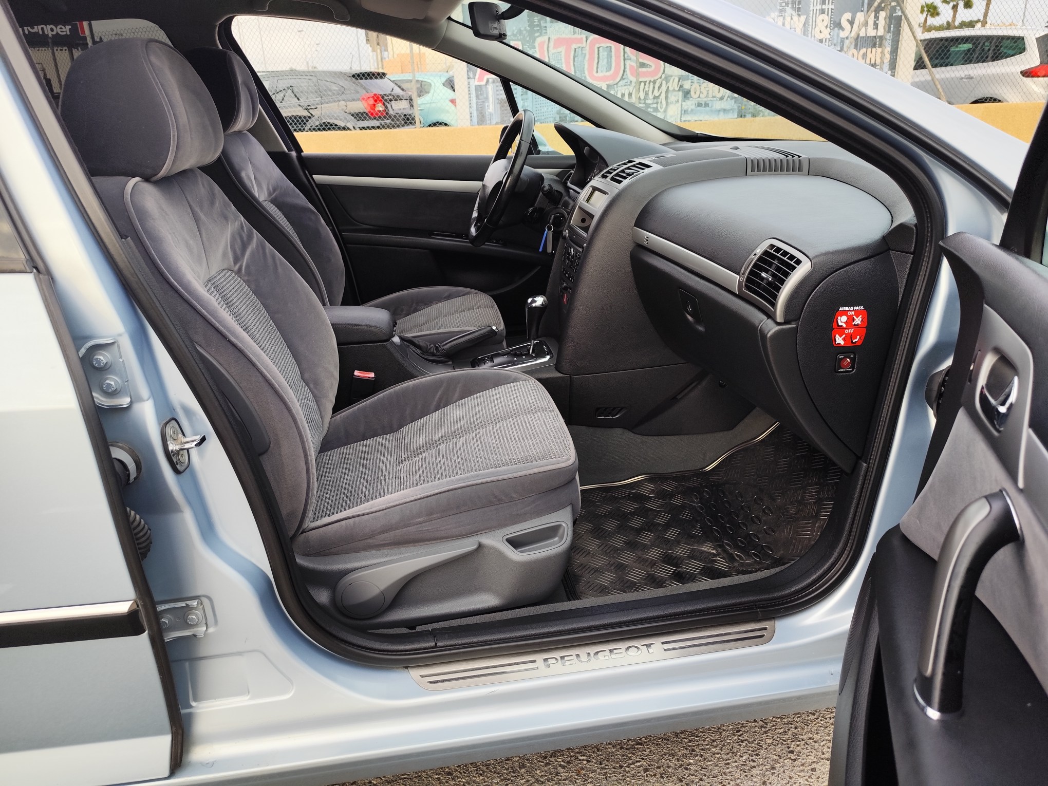 PEUGEOT 407 2.0 GASOLINA 140 CV 2006 160.000 KM AUTOMATICO