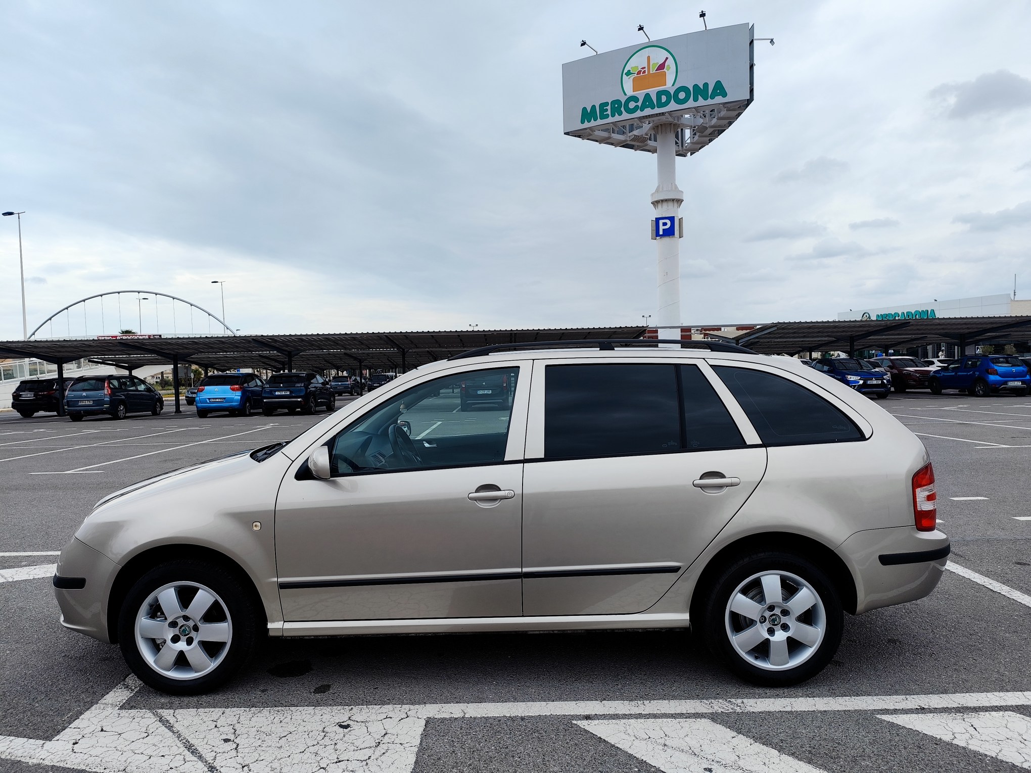 SKODA FABIA 1.4 GASOLINA 75 CV 2004 149.000 KM AUTOMATICO