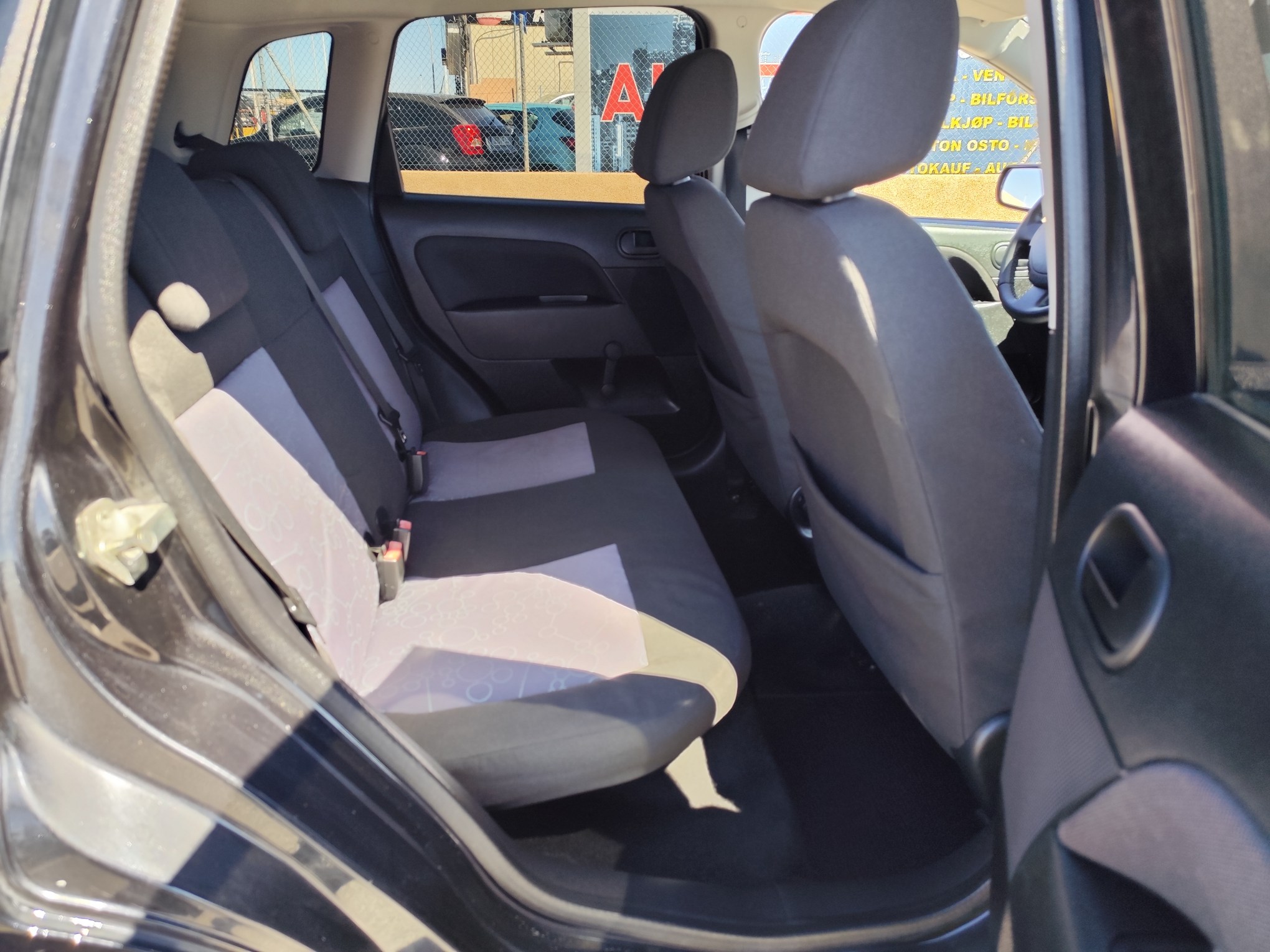 FORD FIESTA 1.4 DIESEL 68 CV 2008 SOLO 65.000 KM MANUAL