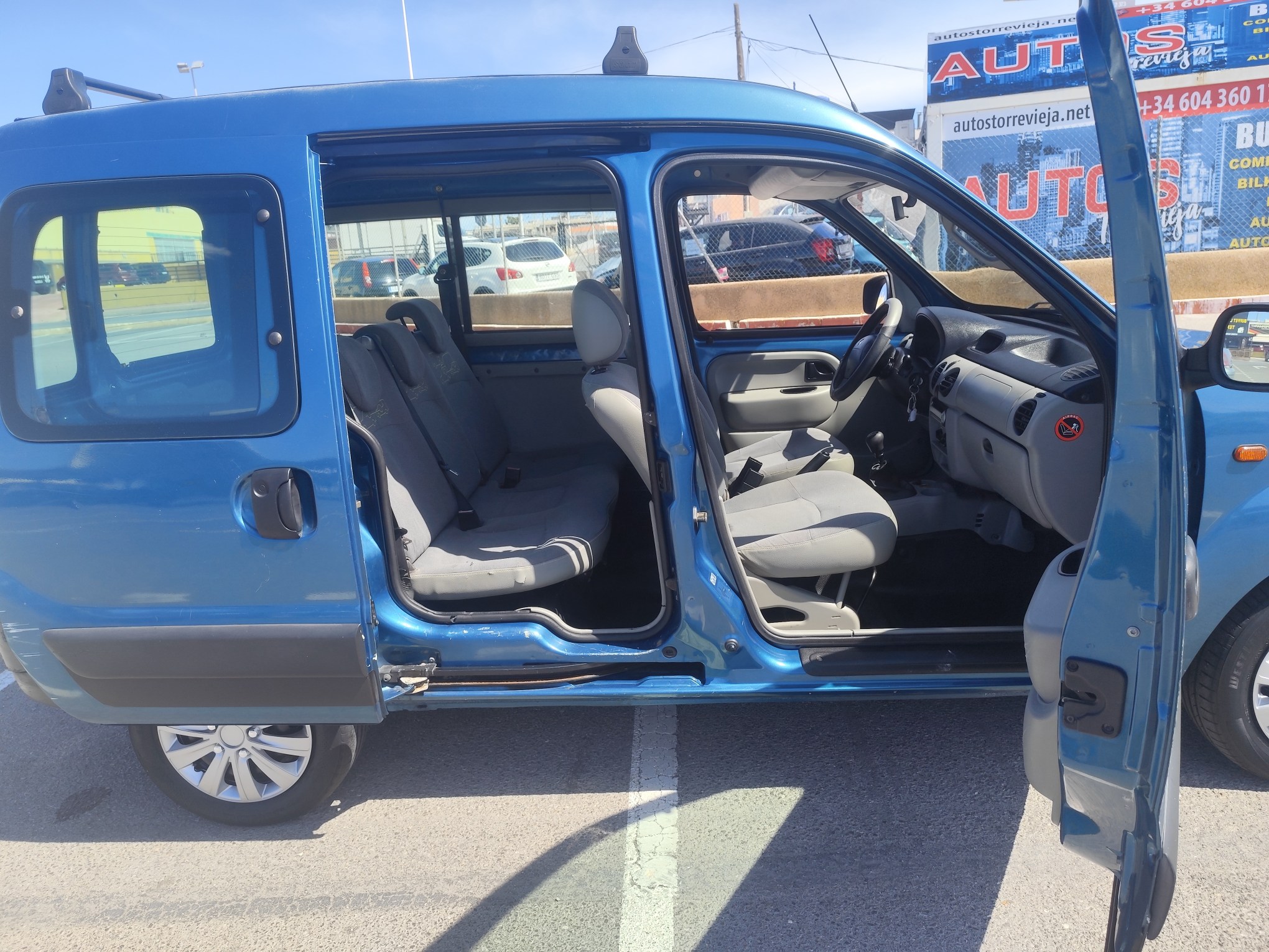 RENAULT KANGOO 1.5 DIESEL 65 CV 2004 270.000 KM MANUAL