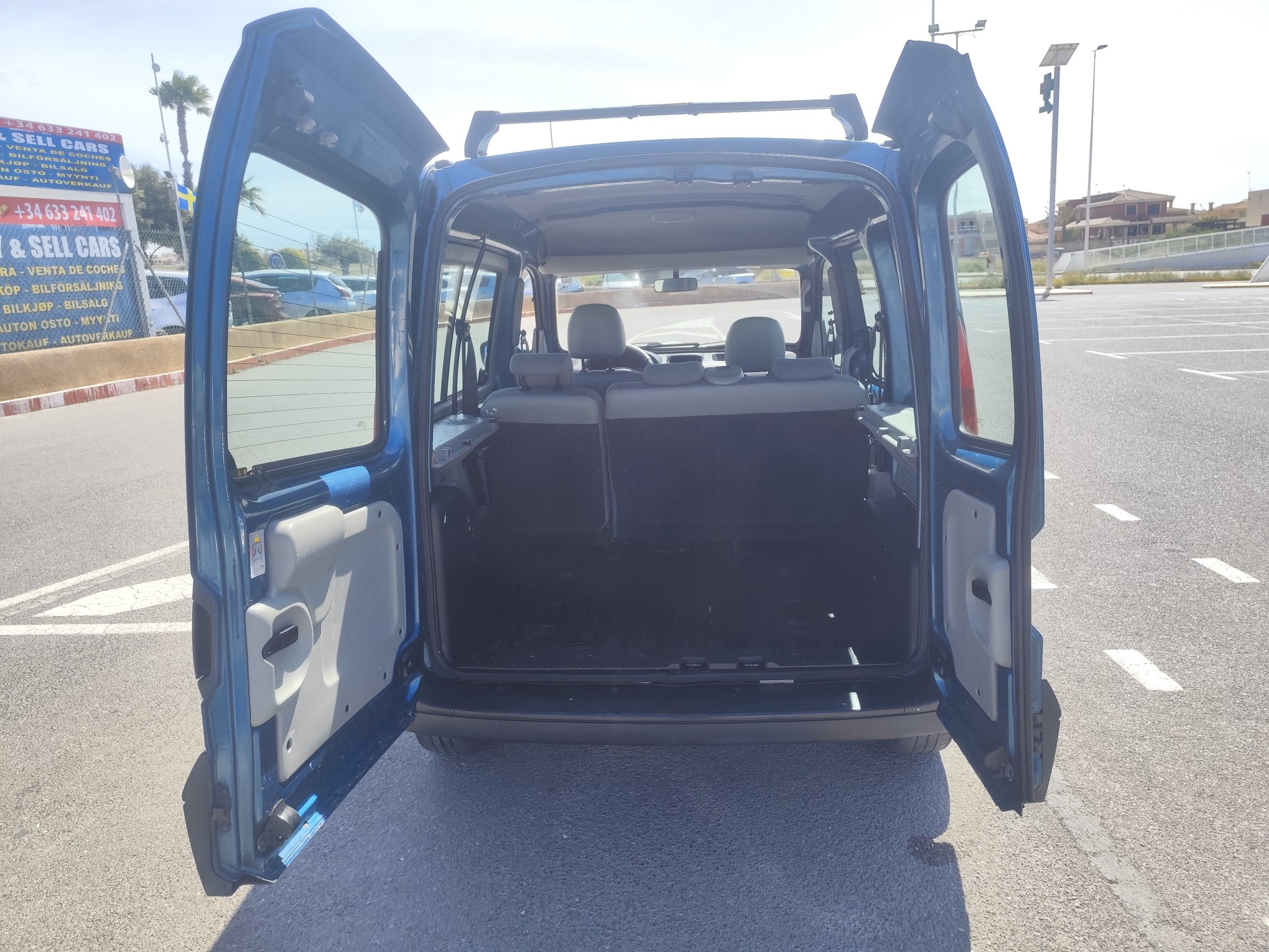 RENAULT KANGOO 1.5 DIESEL 65 CV 2004 270.000 KM MANUAL