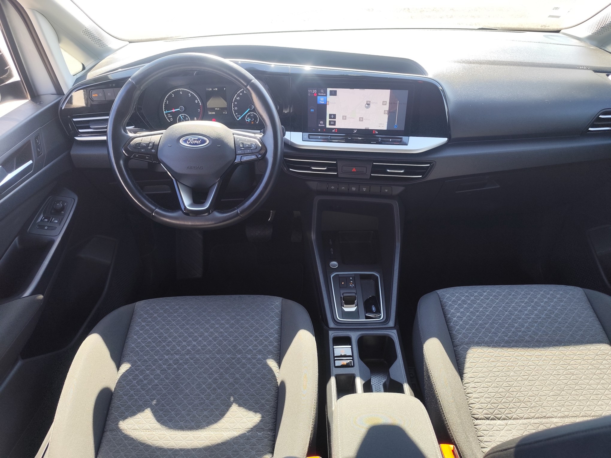 FORD TOURNEO CONNECT 1.5 GASOLINA 115 CV  2023 100.000 KM AUTOMATICO