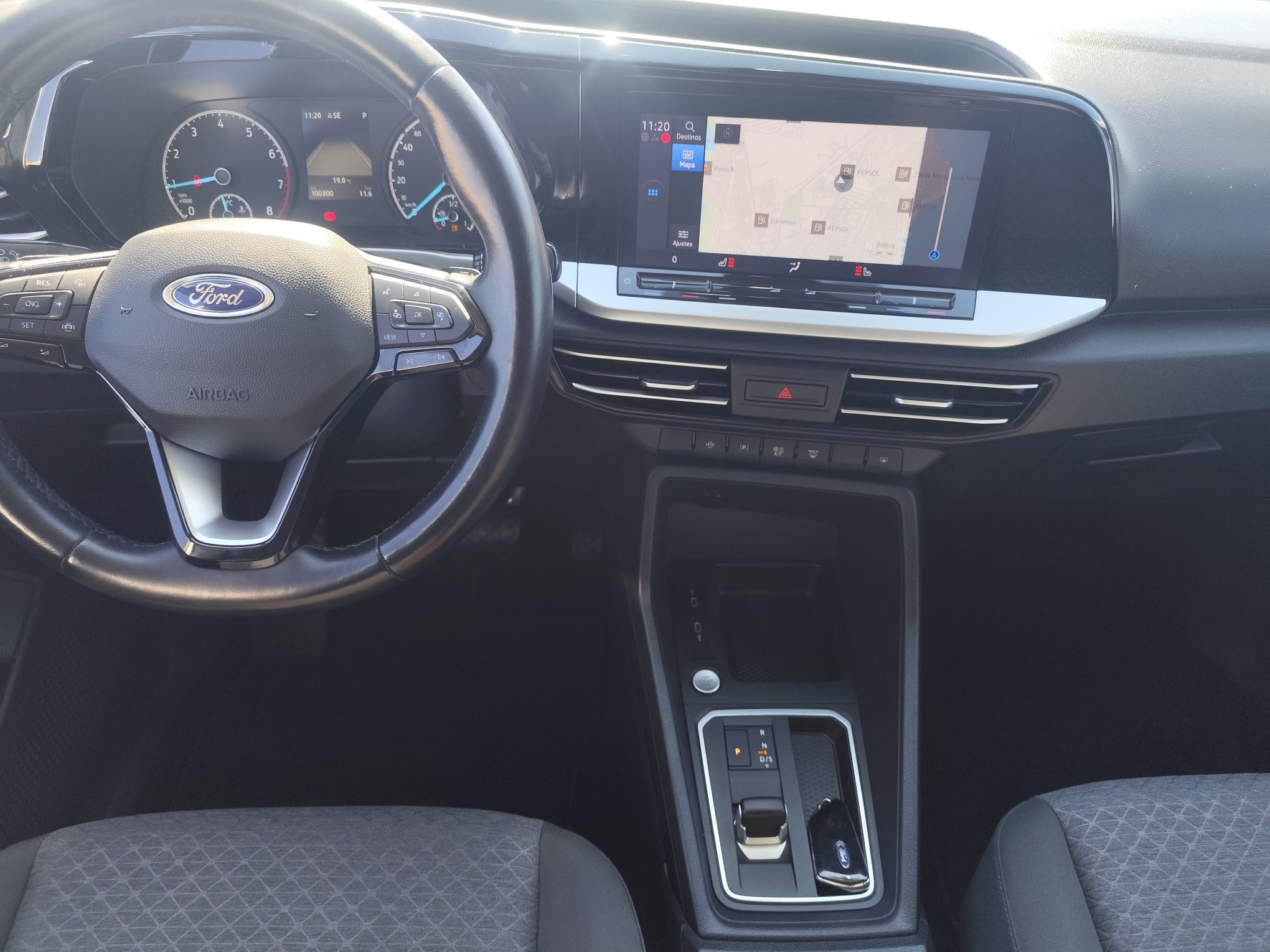 FORD TOURNEO CONNECT 1.5 GASOLINA 115 CV  2023 100.000 KM AUTOMATICO