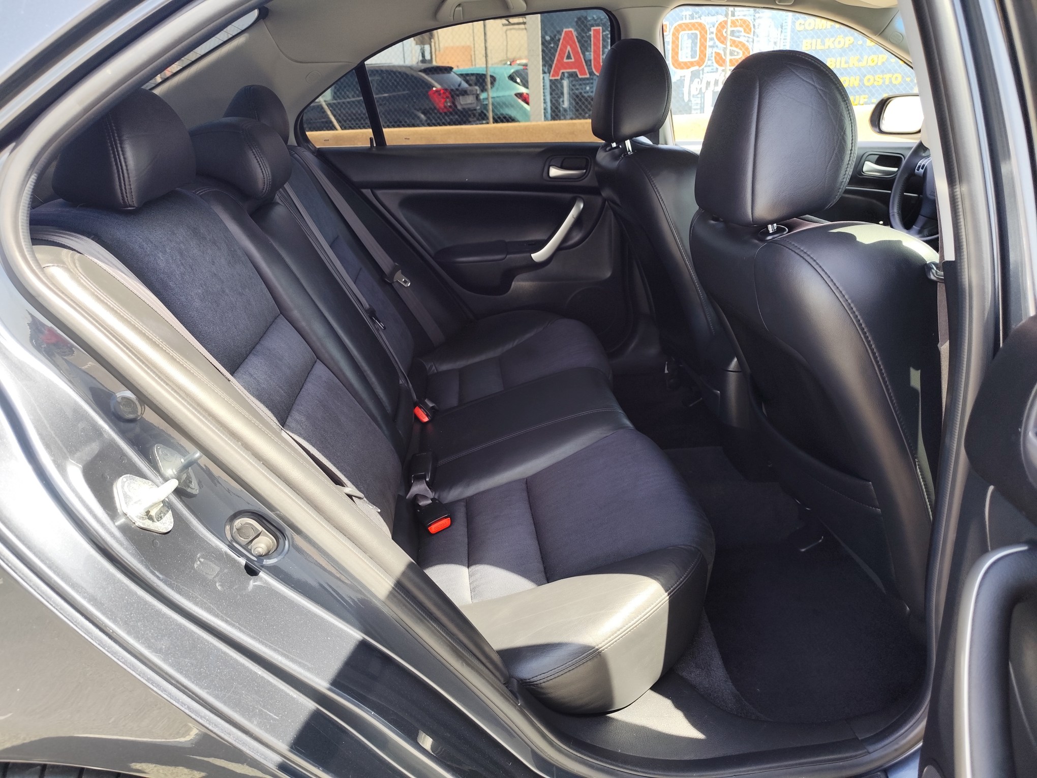 HONDA ACCORD 2.0 GASOLINA 155 CV 2003 260.000 KM 2003 MANUAL