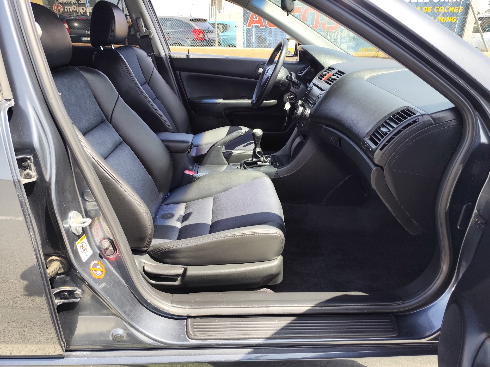 HONDA ACCORD 2.0 GASOLINA 155 CV 2003 260.000 KM 2003 MANUAL