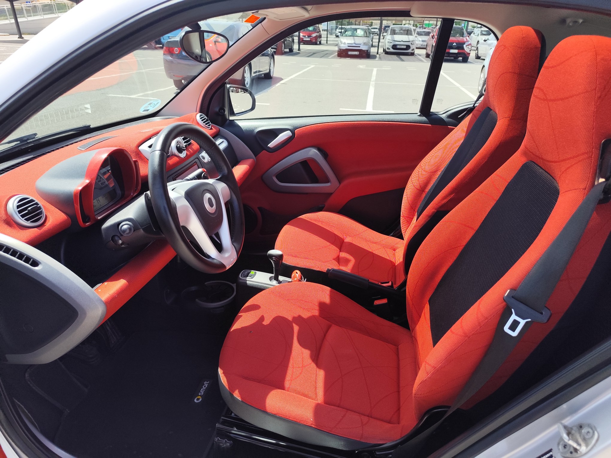 SMART FORTWO MHD 1.0 GASOLINA 70 CV 122.000 KM 2012 AUTOMATICO