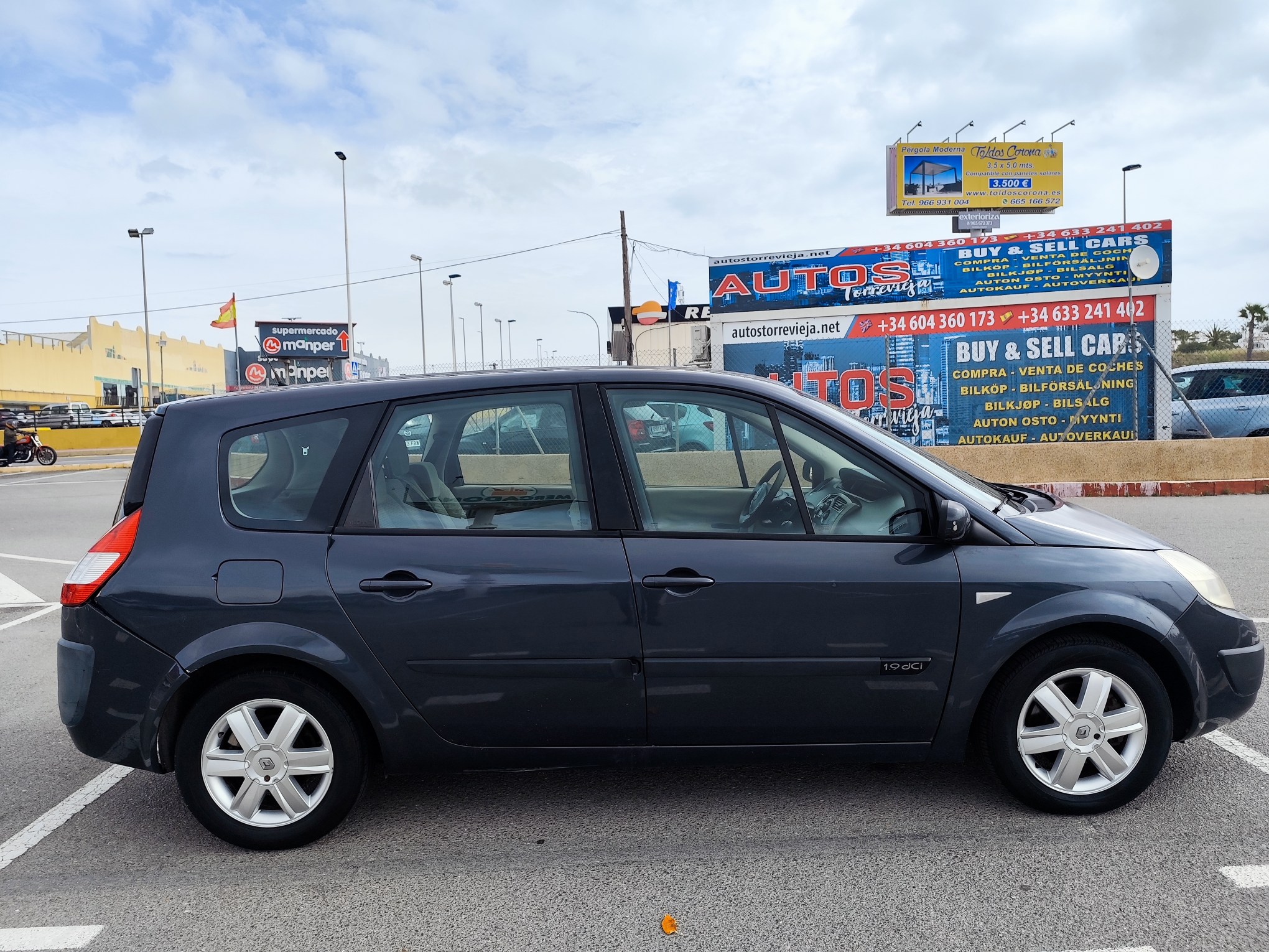 RENAUL GRAND SCENIC 1.9 DIESEL 130 CV 2006 7 PLAZAS 289.000 KM MANUAL