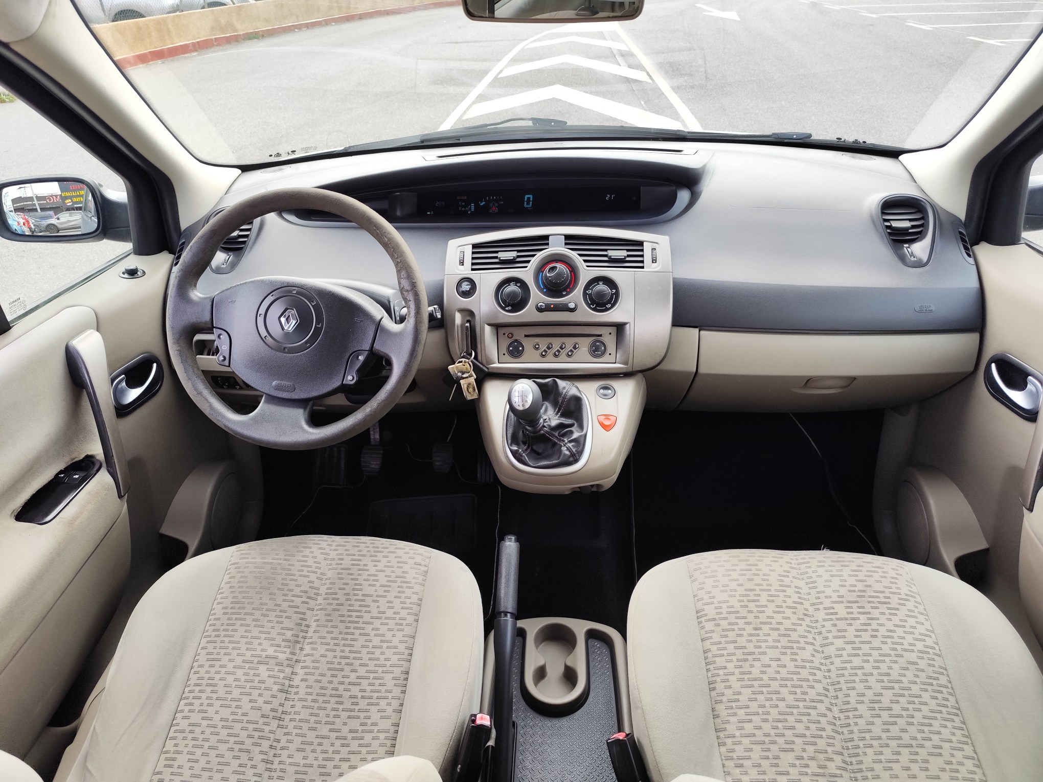 RENAUL GRAND SCENIC 1.9 DIESEL 130 CV 2006 7 PLAZAS 289.000 KM MANUAL